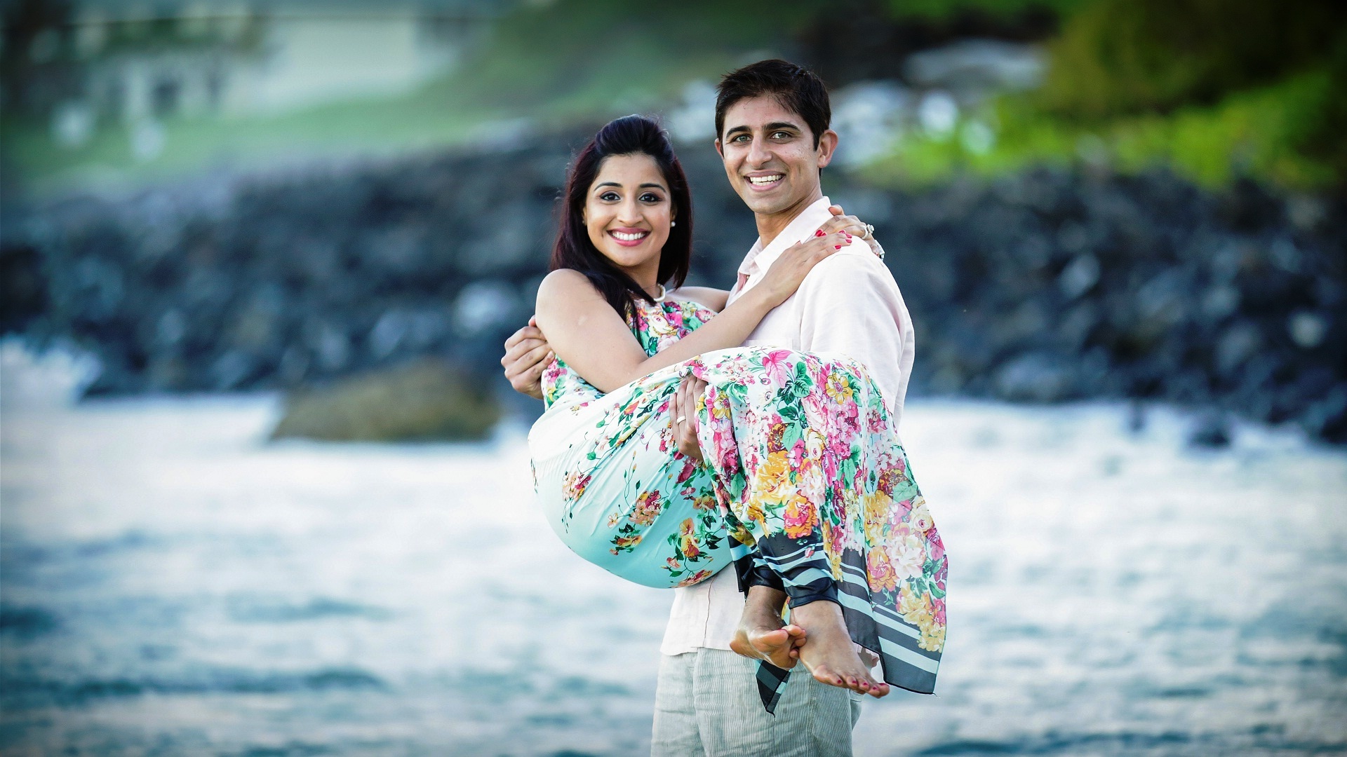 Частное селфи молодой супружеской пары из Индии