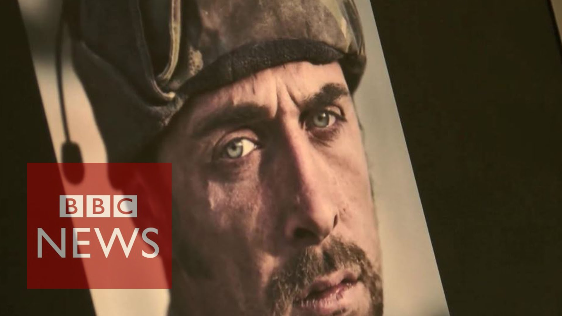 War photography: Guys with a '1000 yard stare'- BBC News - YouTube