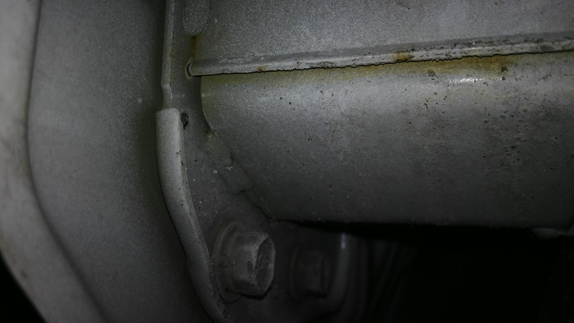 2012 Honda Civic EX's under body starting to rust