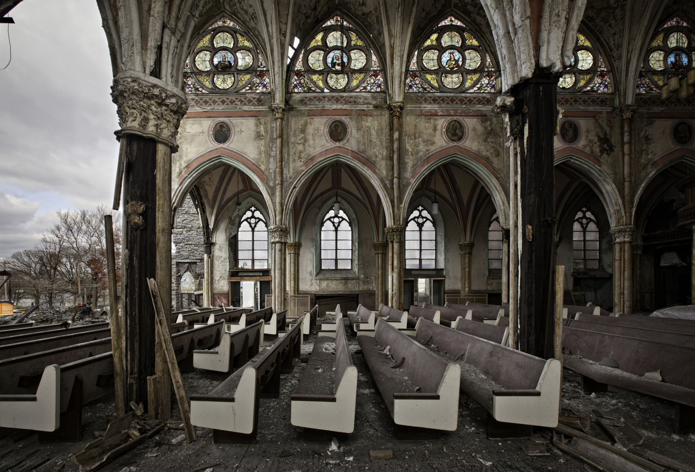 Photographer captures final stages of abandoned churches, factories ...