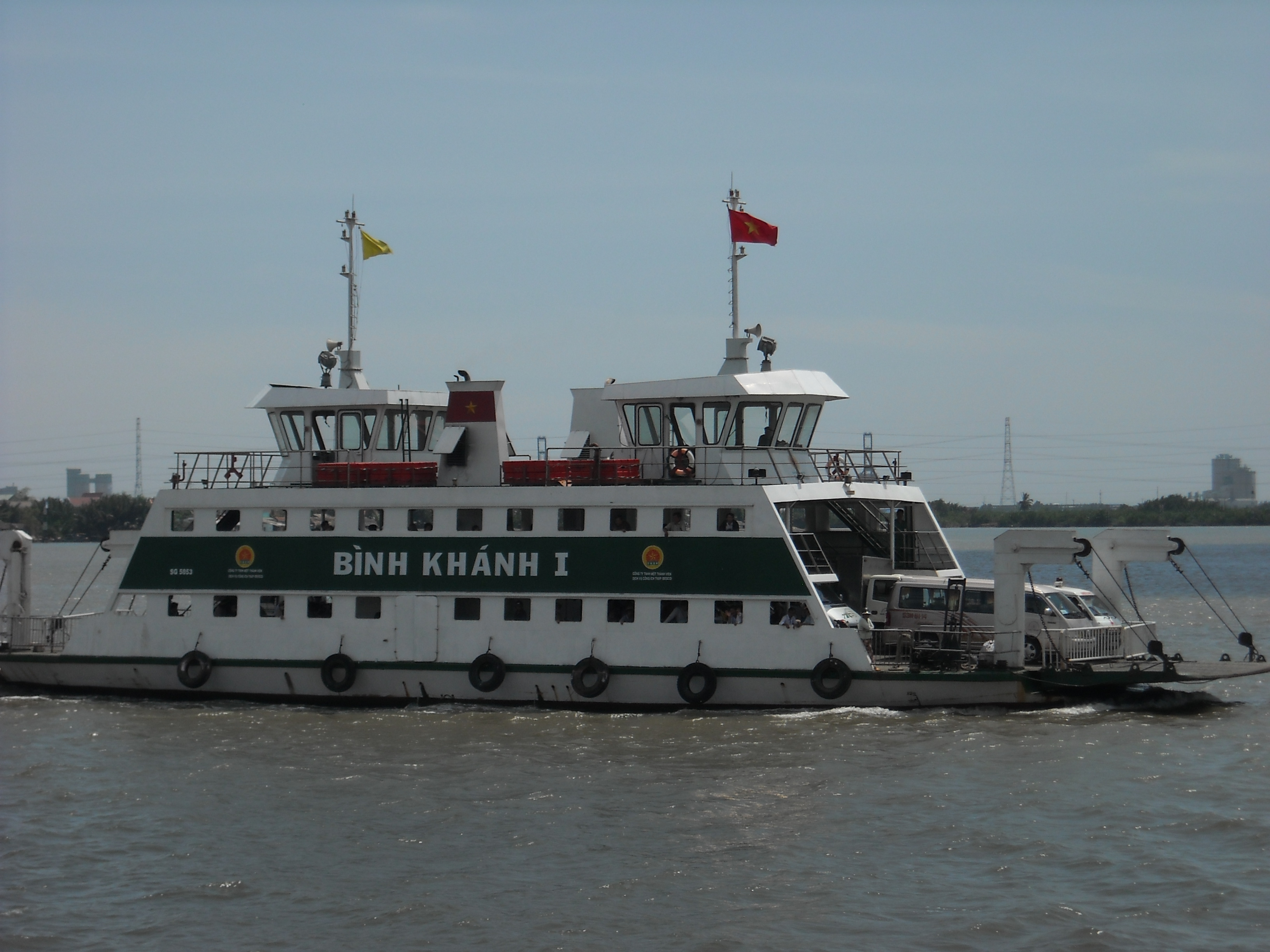 File:The Binh Khanh I, a ferry on the Mekong River -a.jpg ...