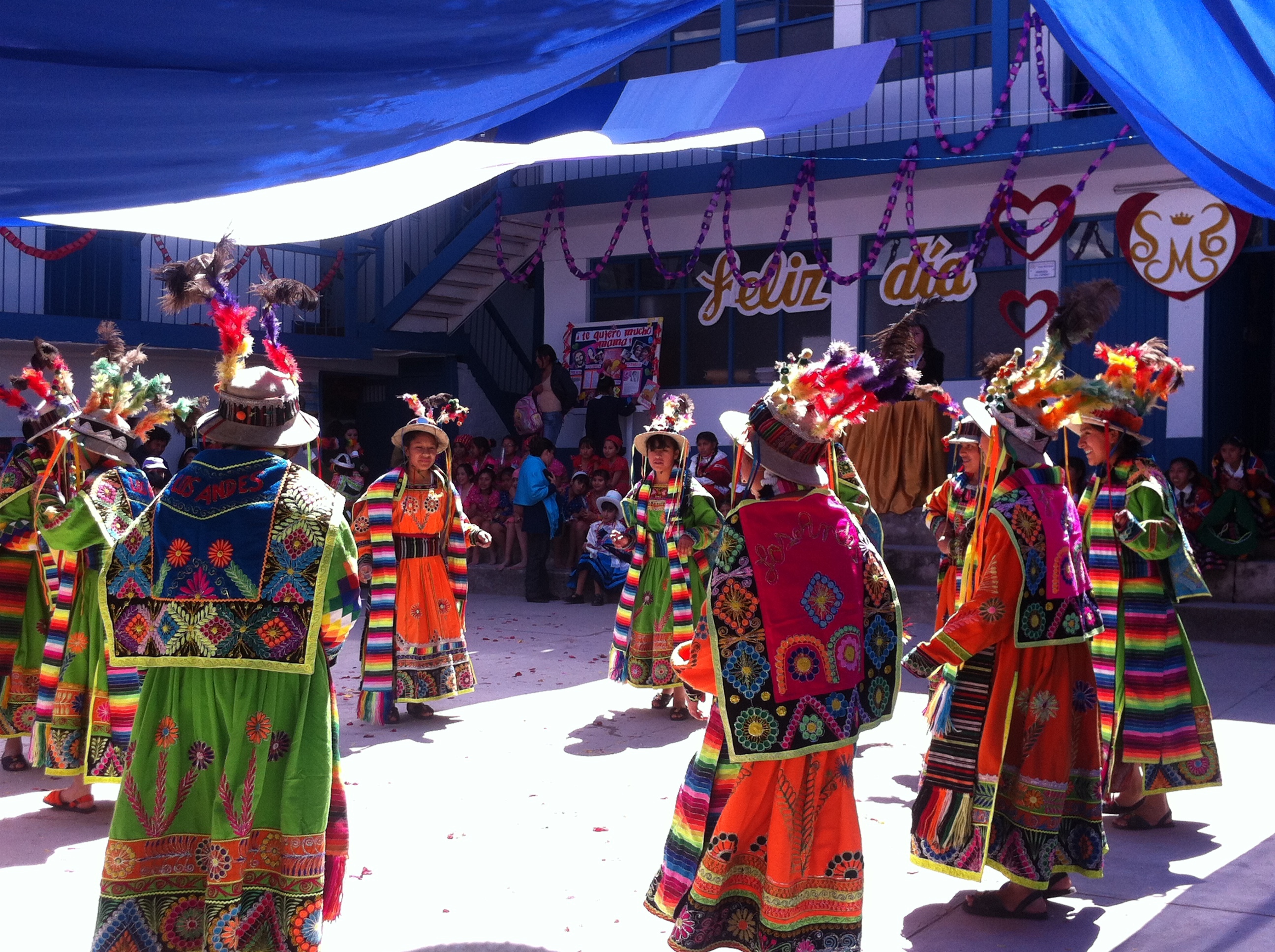 File:Peru - Cusco 106 - school traditional dance festival ...