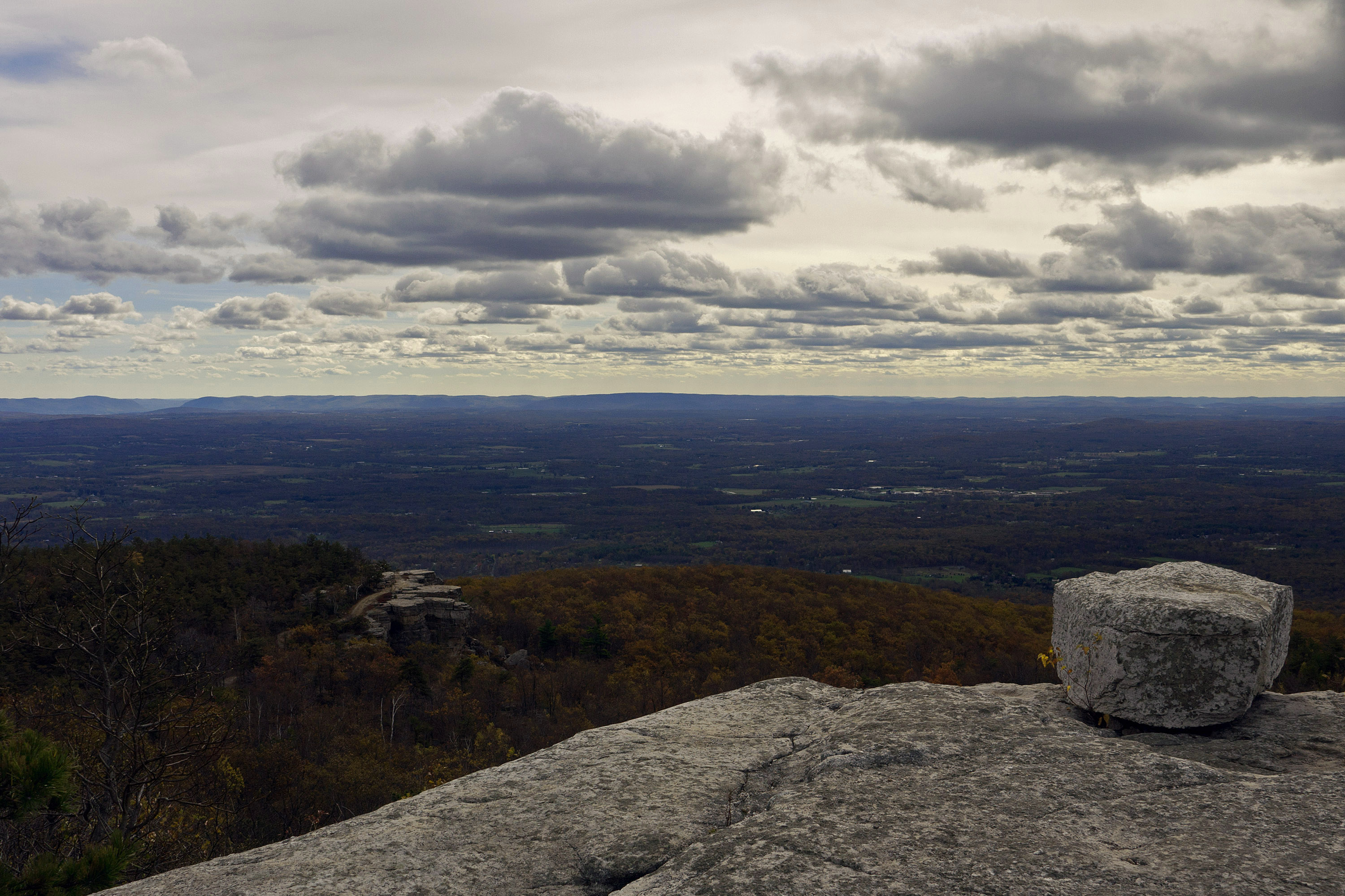 A view from a cliff at Minnewaska State Park, Autumn, Park, White, Trees, HQ Photo