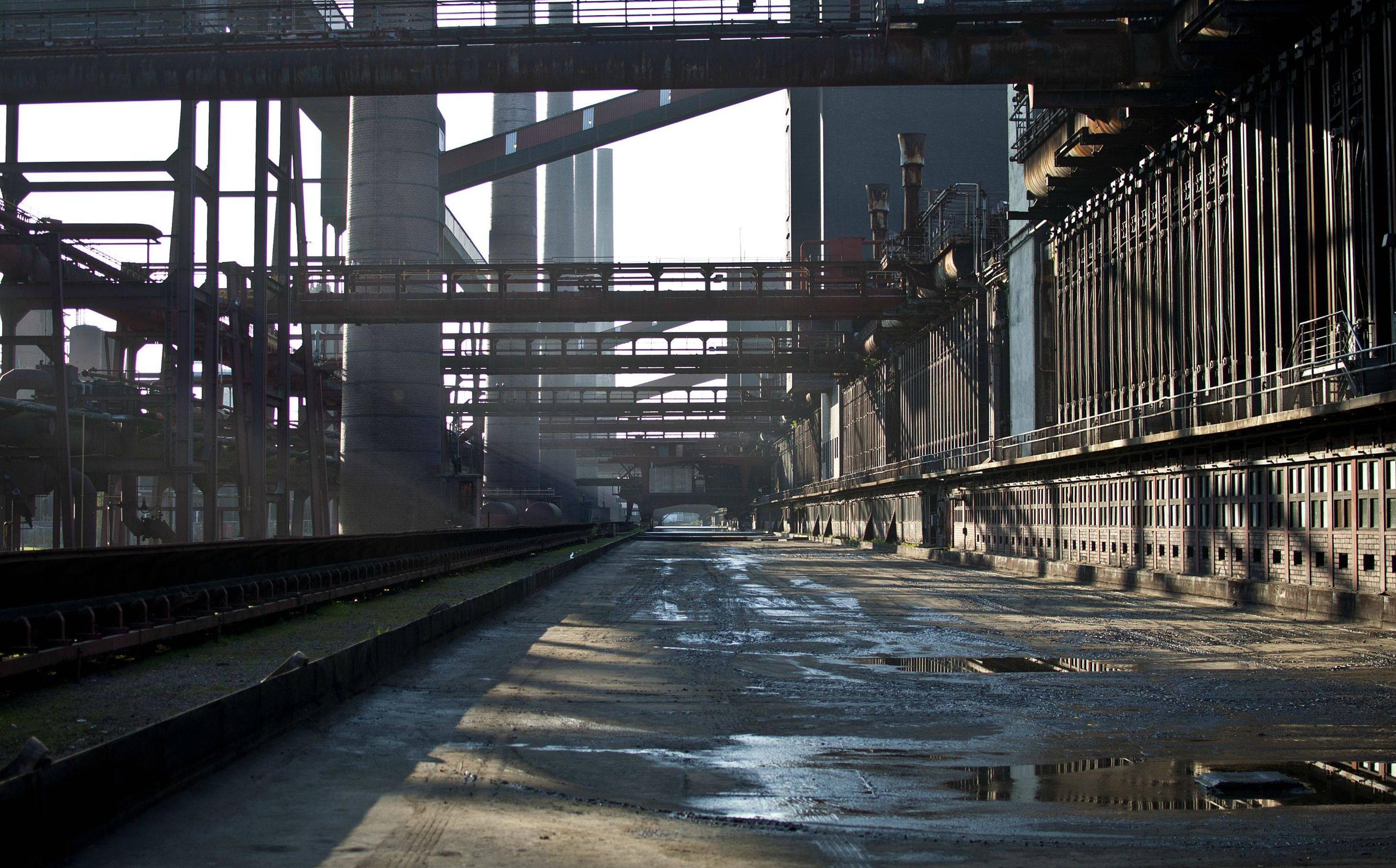 Abandoned steel mill in the Ruhr area, Germany : pics