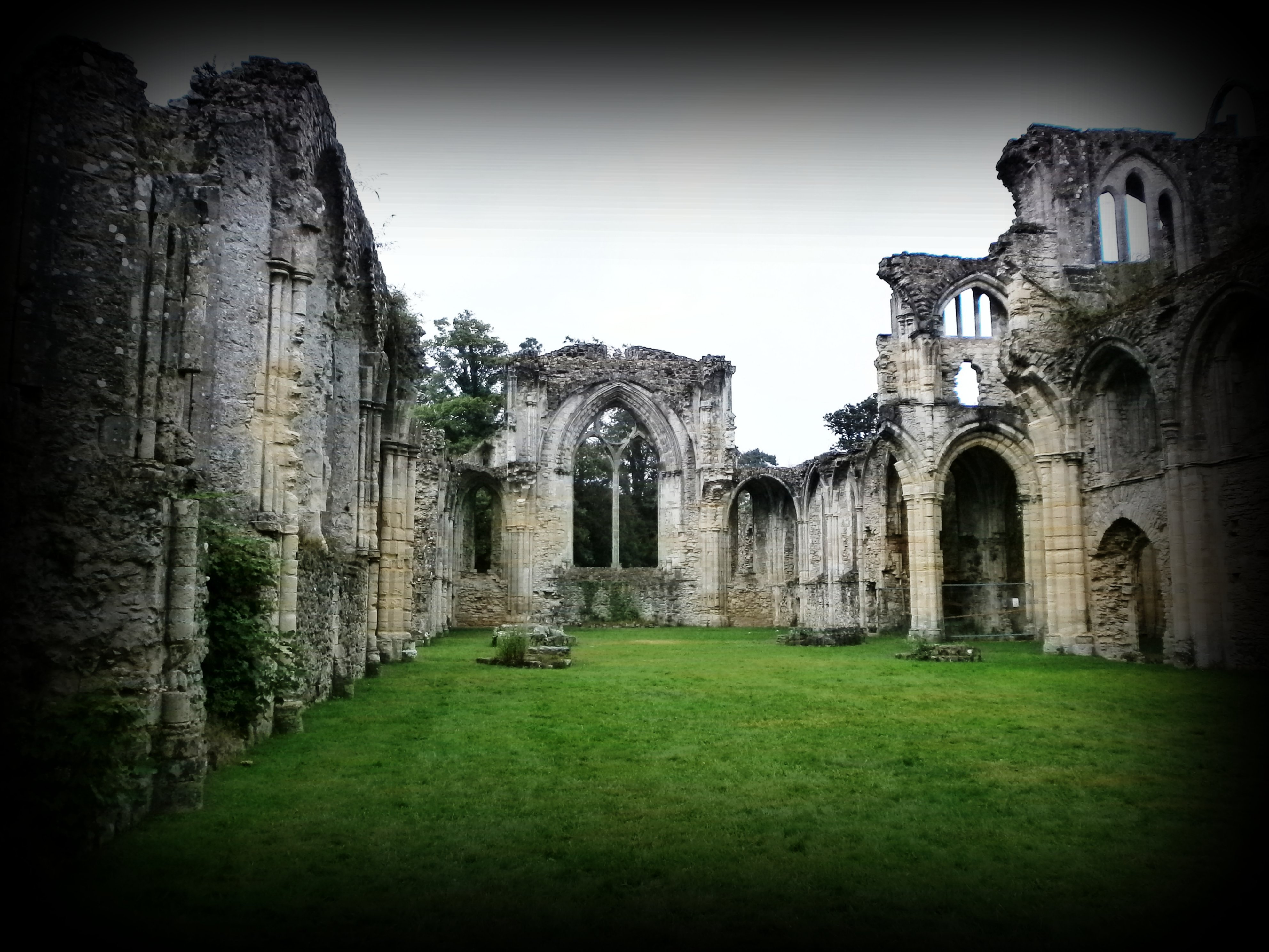 Tea In England Tea in England | Abbey ruins tea