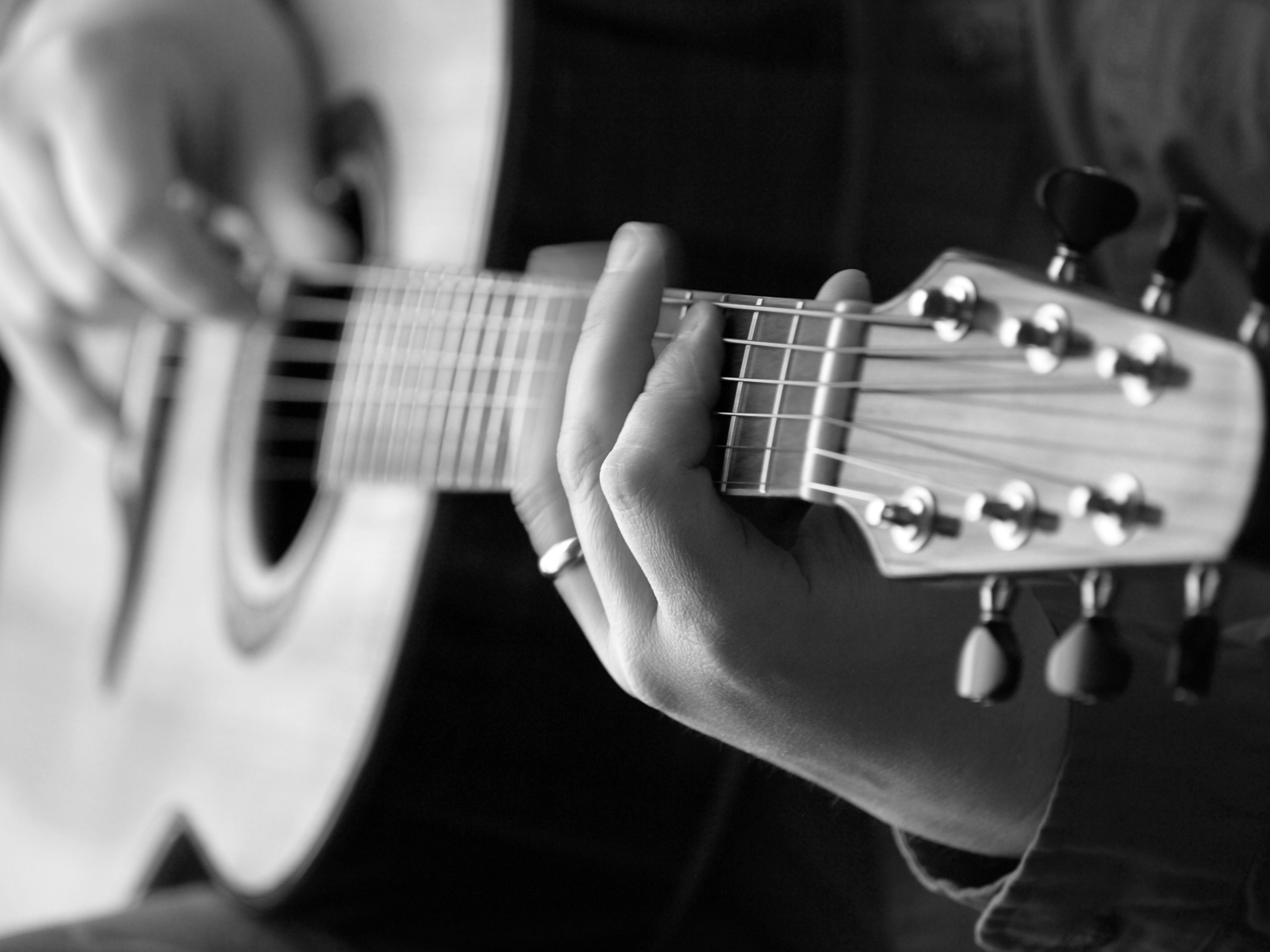 Jim Tozier - Acoustic Fingerstyle Guitar
