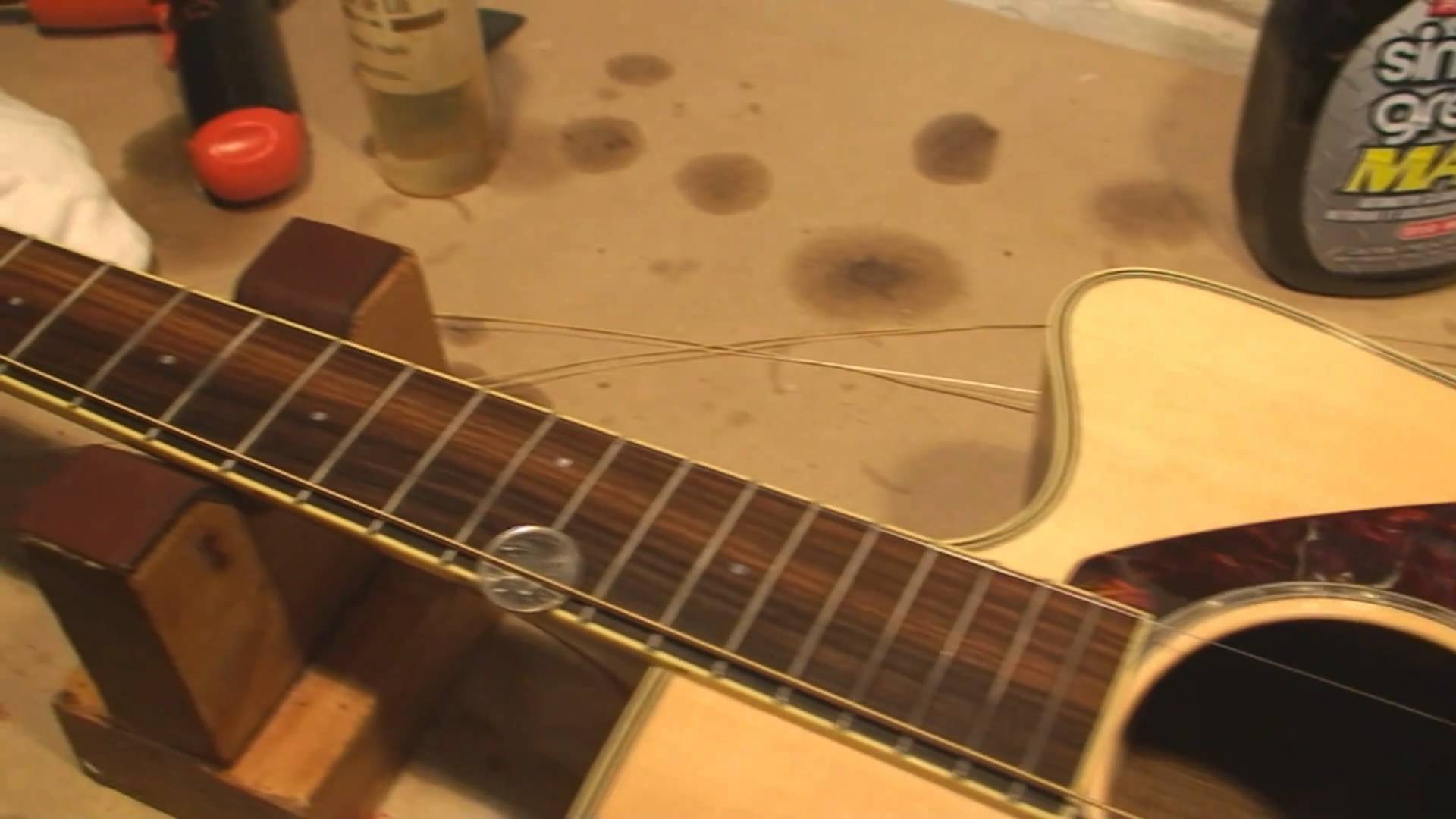 Acoustic Guitar Bridge Saddle Shave - YouTube
