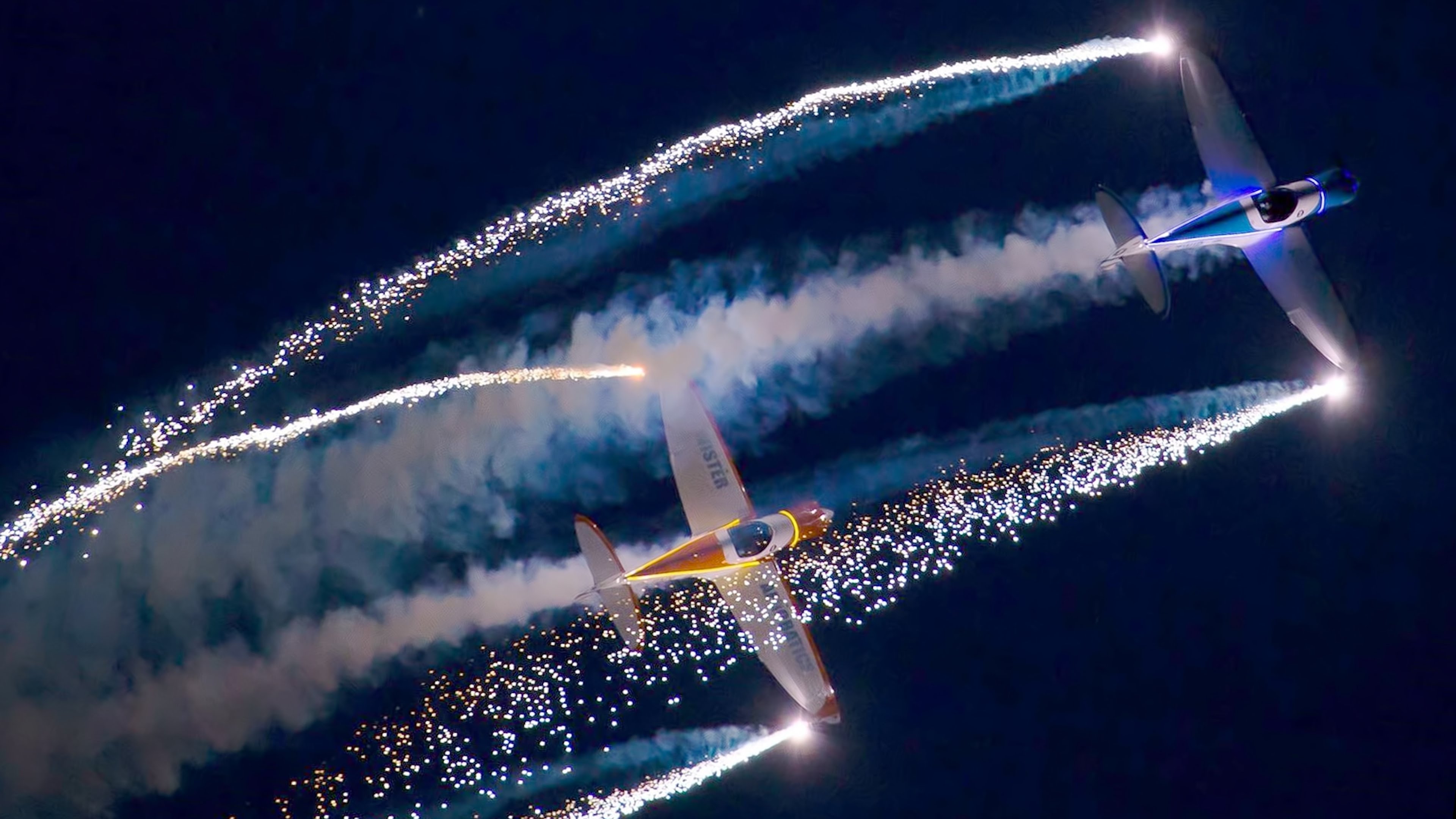 Twister Aerobatics Team - Night Display at Roskilde Airshow - YouTube
