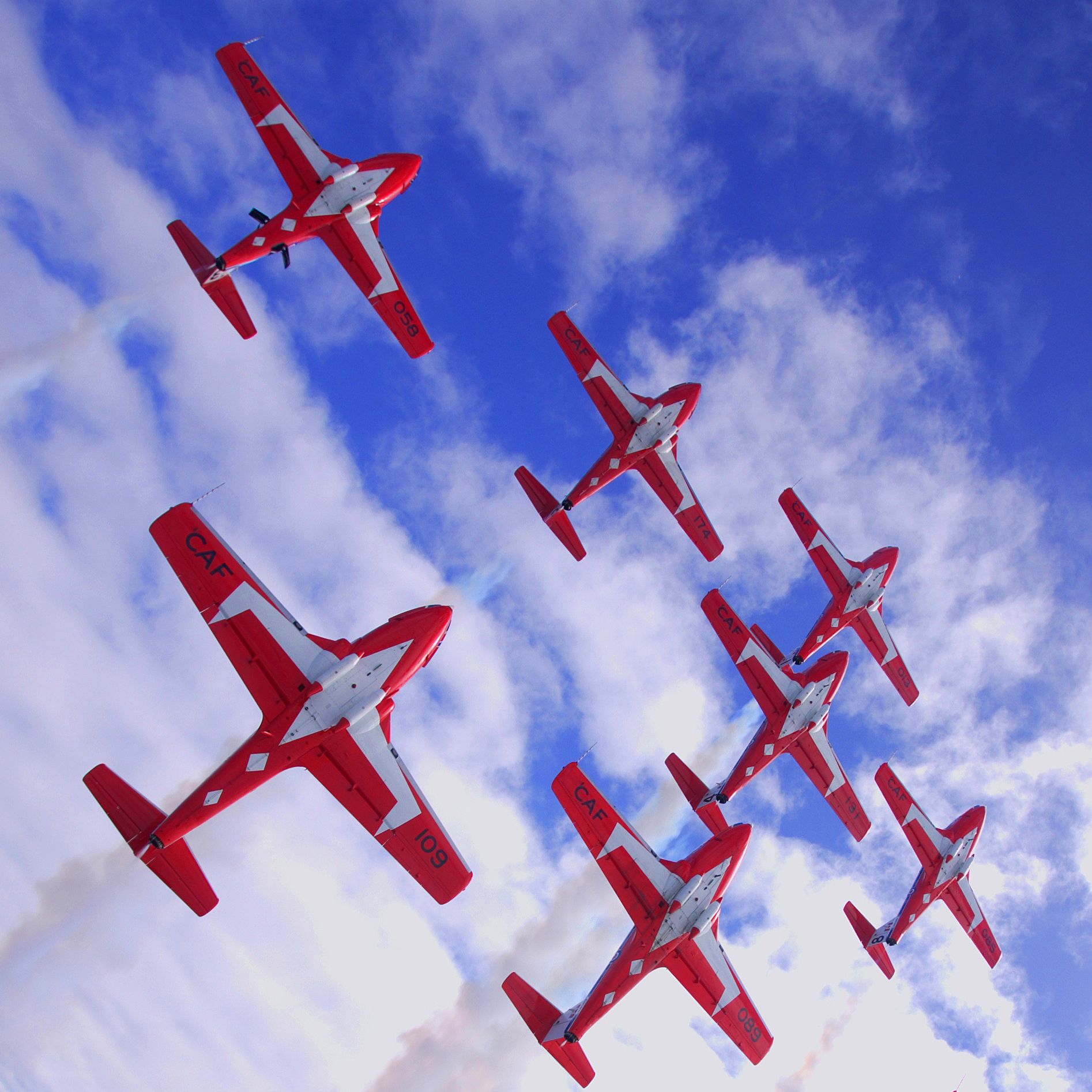 2016 Canadian Forces Snowbirds - Wild Wednesday Air Show