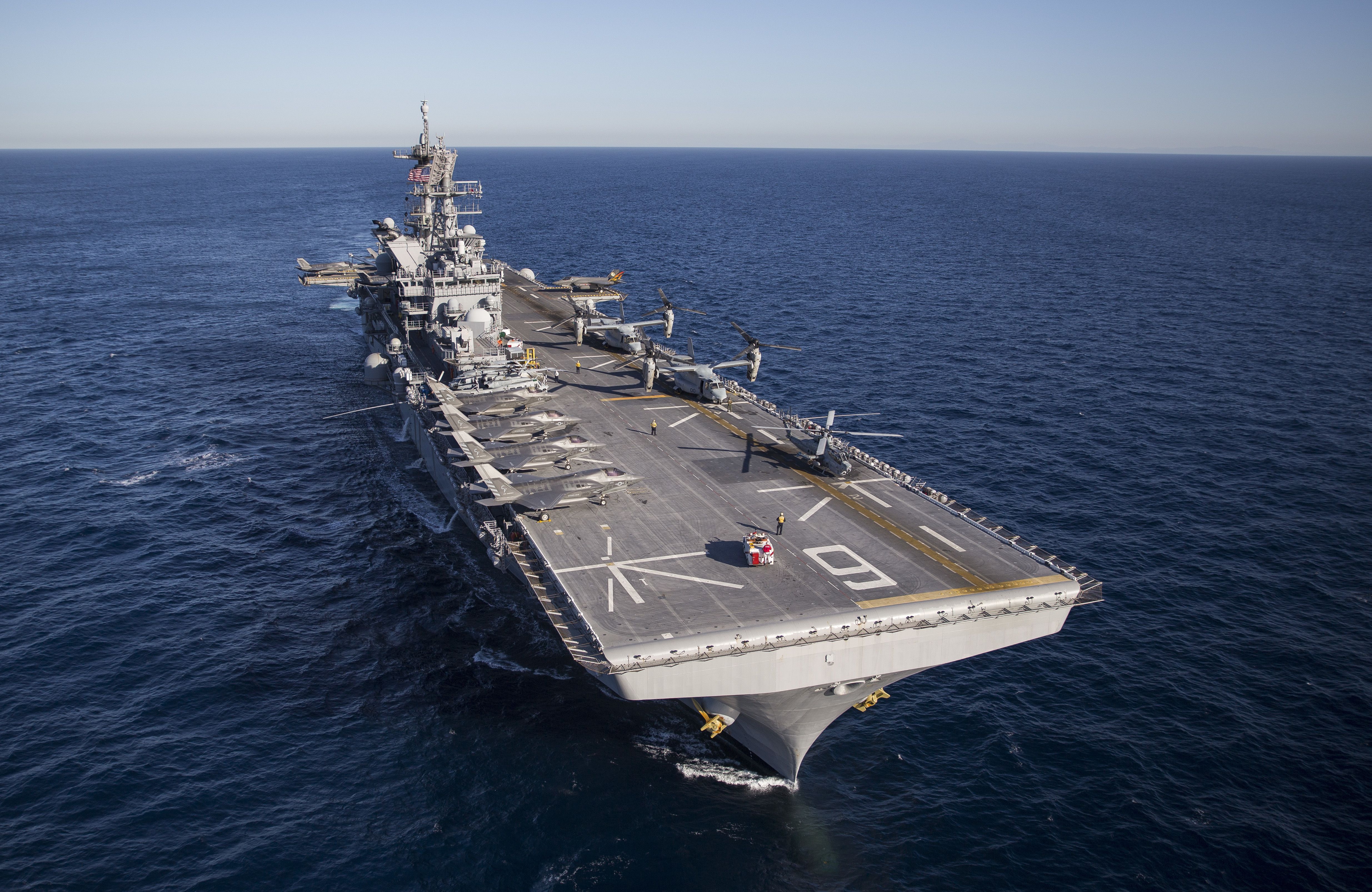 John McCain's Plan Calls for More Mini-Aircraft Carriers. Here's ...