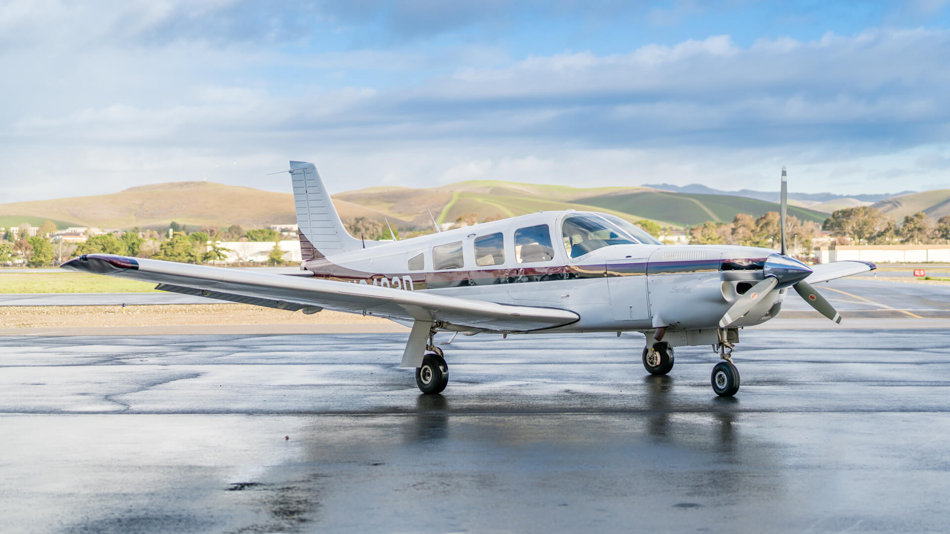 San Francisco Bay Area Flying Lessons & Flight Training | Attitude ...