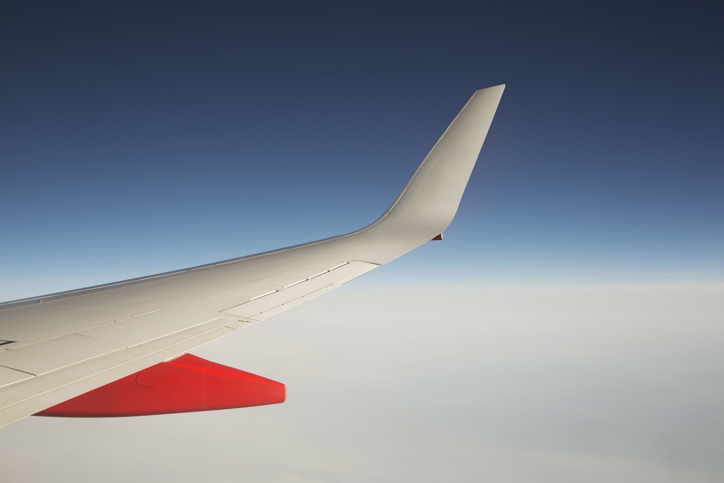 The Physics of Why Airplane Wings Oscillate in Turbulence | WIRED