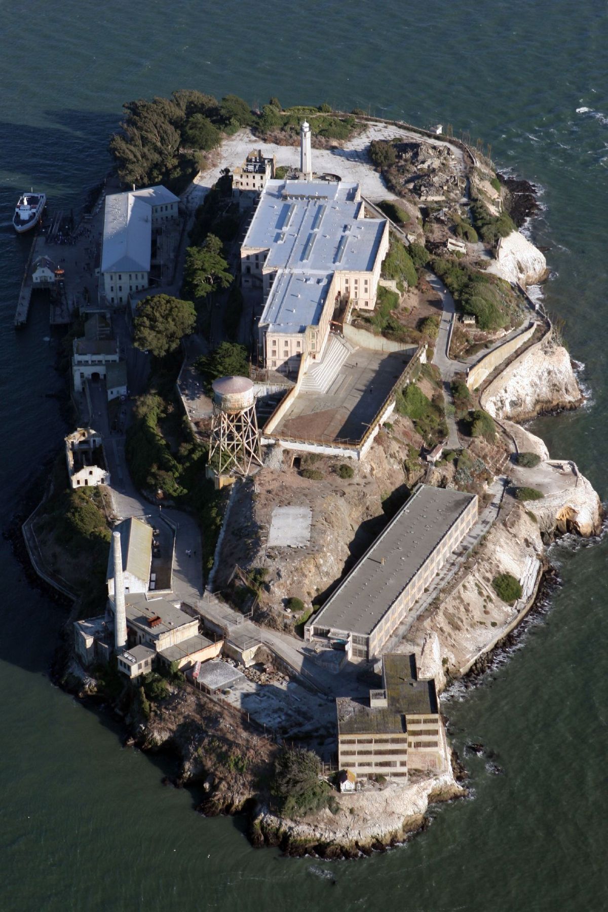 Baker Beach (Alcatraz) - Wikipedia