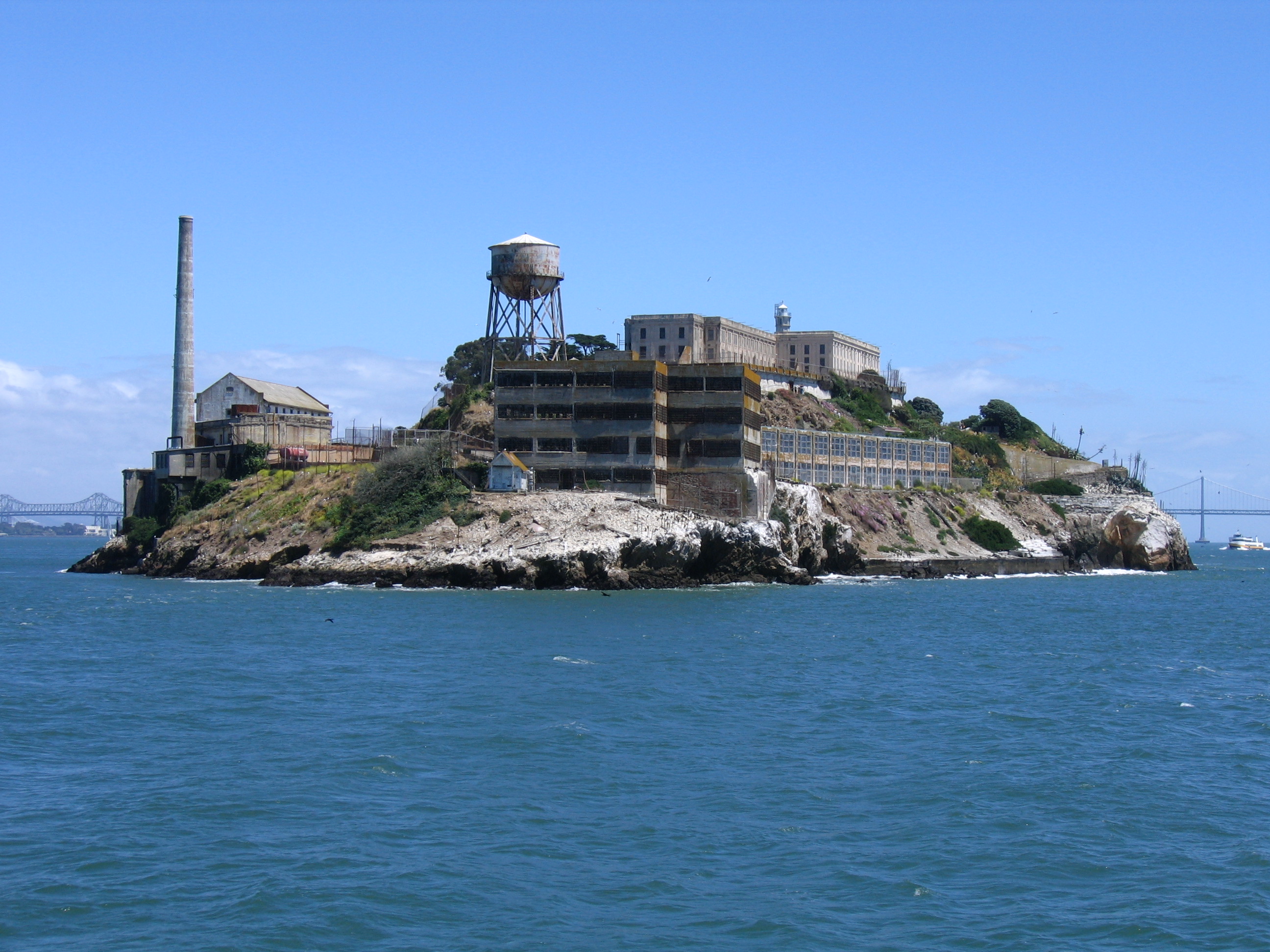 File:Alcatraz Island.jpg - Wikimedia Commons