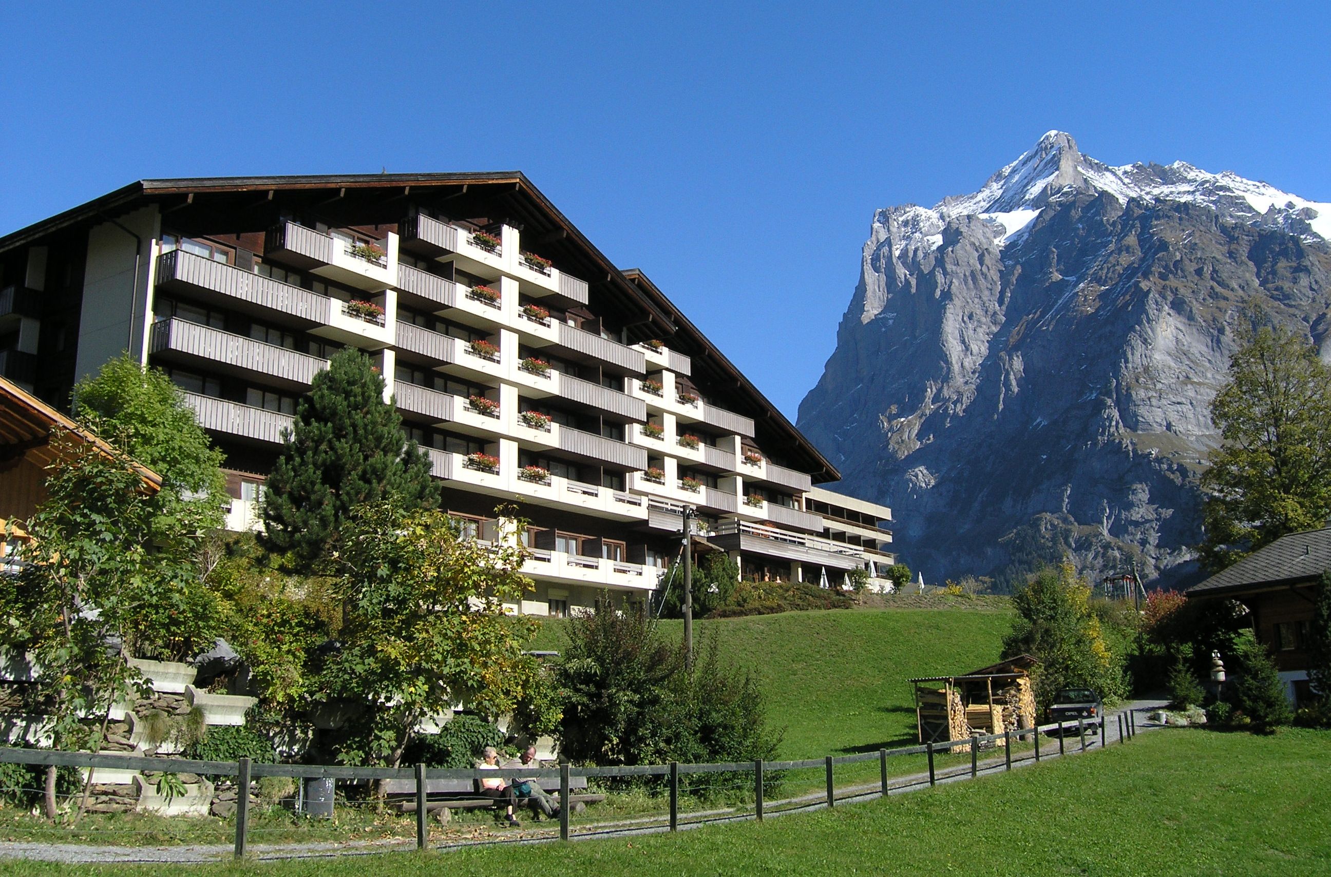 swisshoteldata.ch - Swiss hotel directory