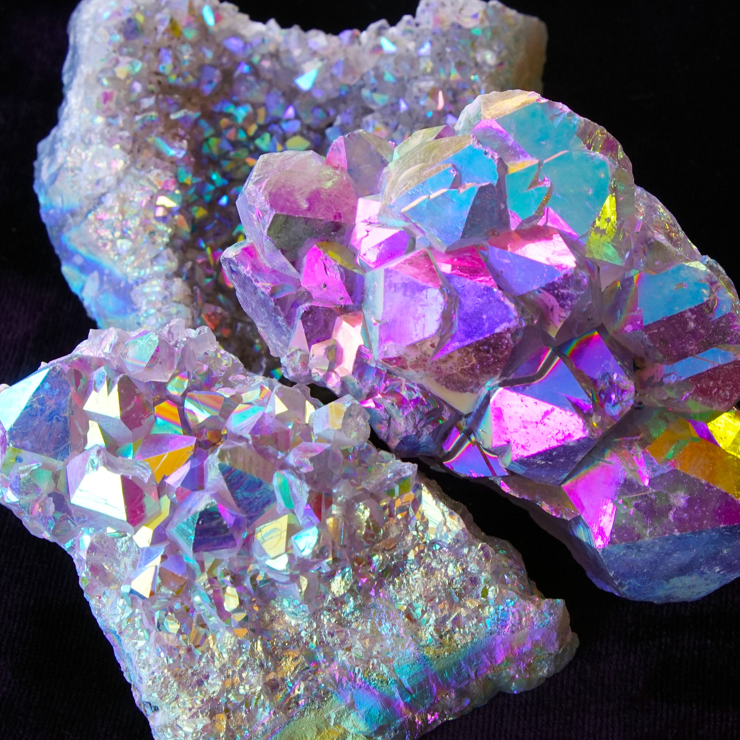 Angel Aura Amethyst Clusters for a deeper spiritual connection to ...