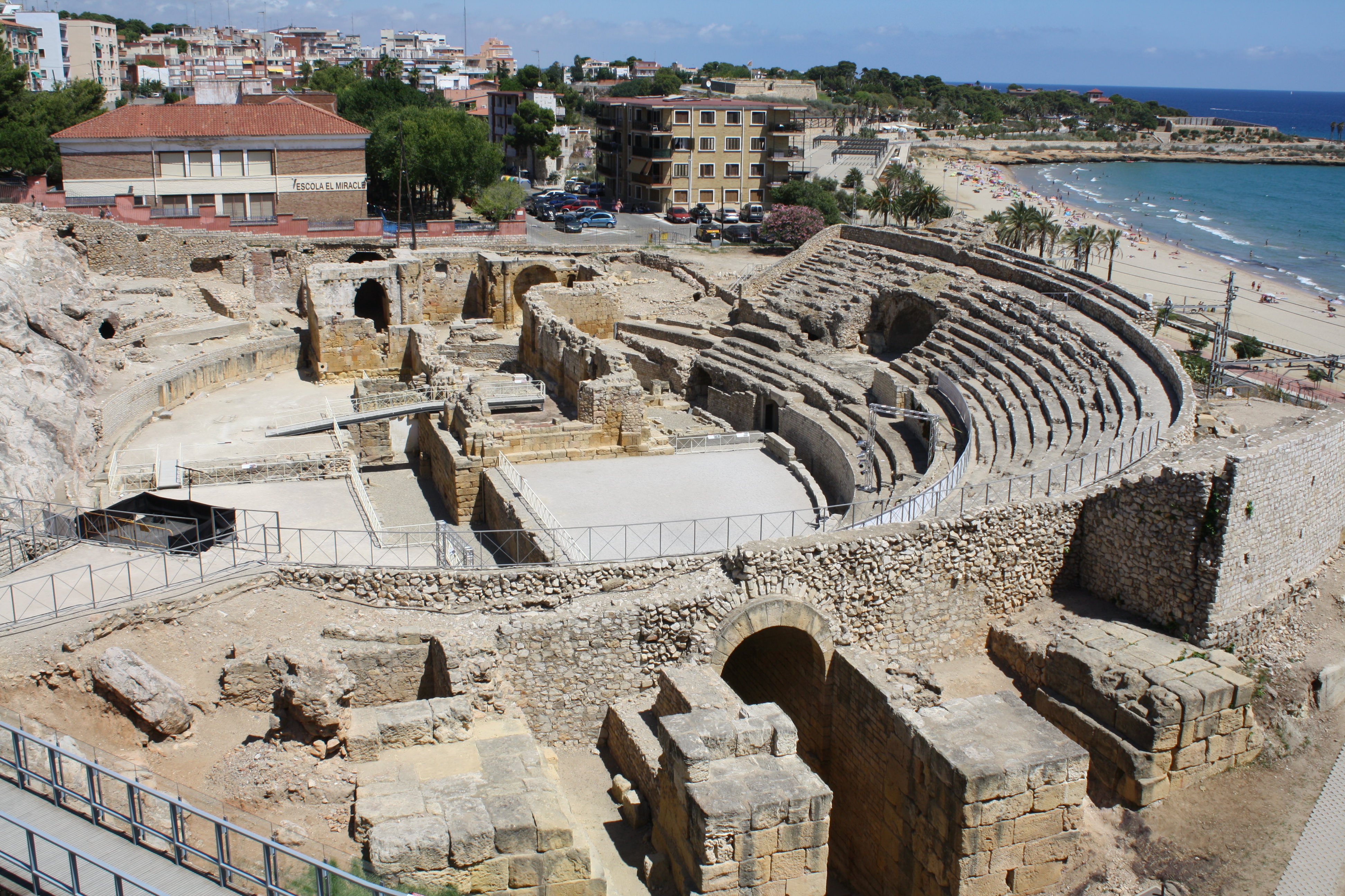 Amphitheatre - Ancient History Encyclopedia