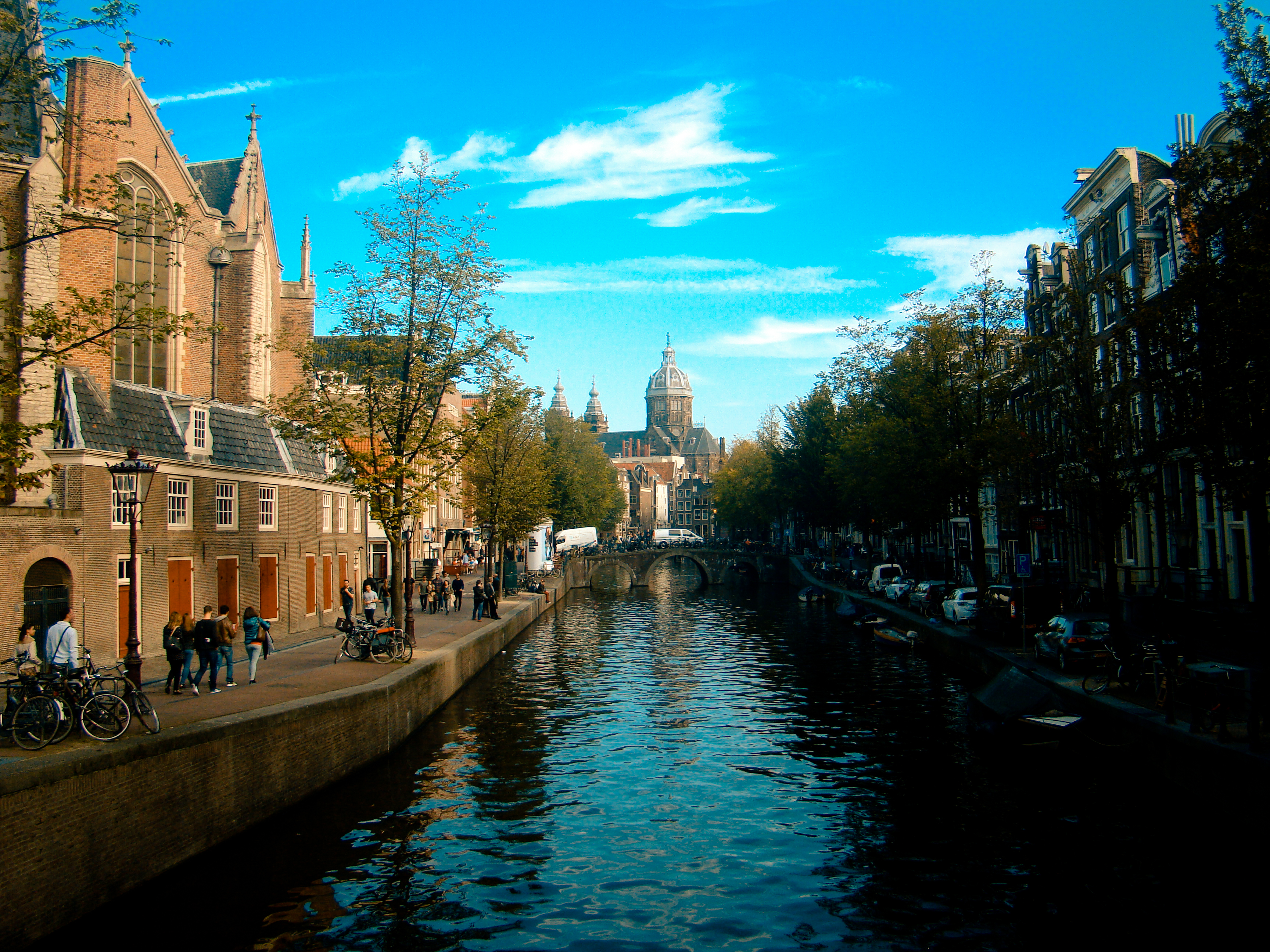 What's it like to study in... Amsterdam? - BridgeU