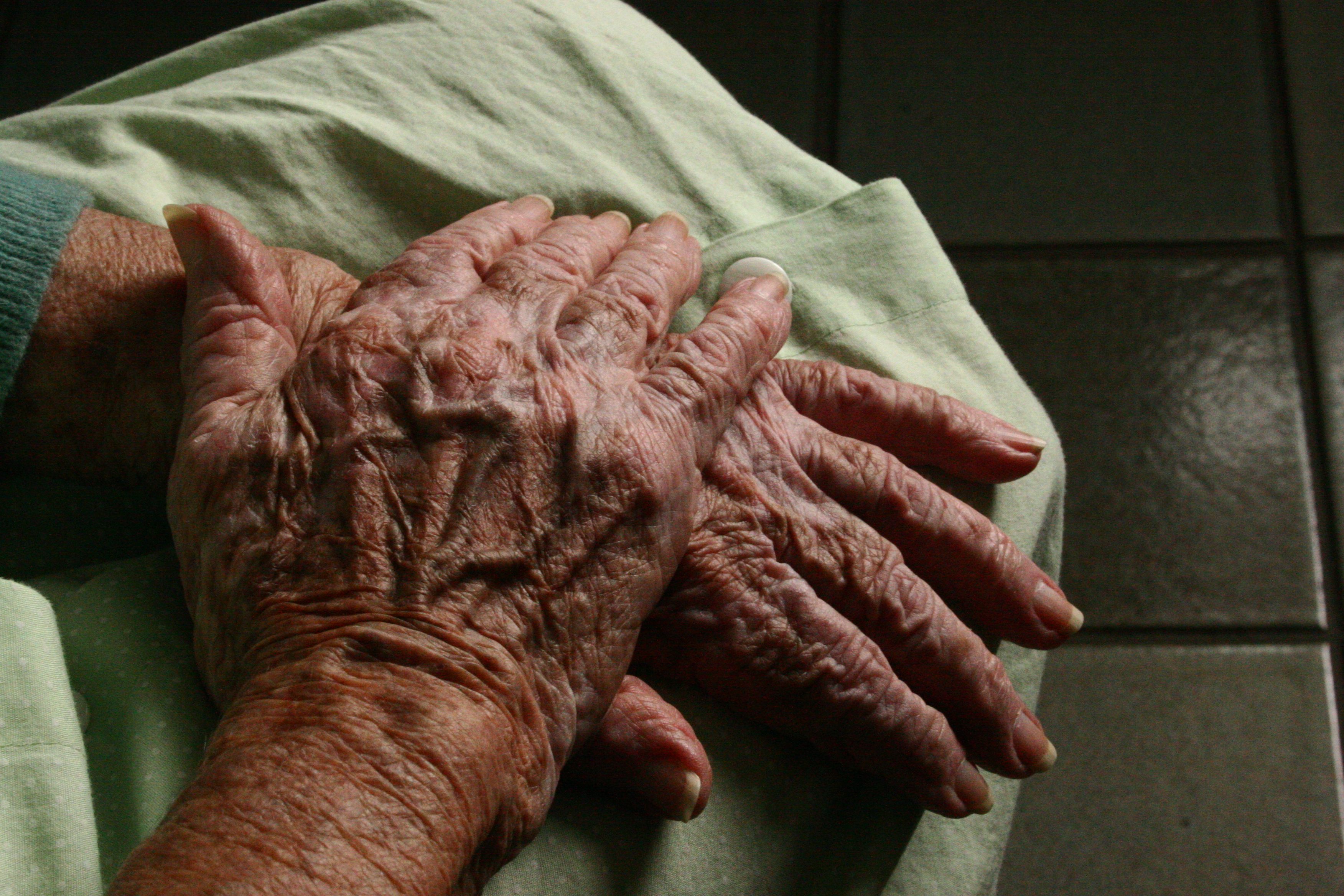 File:Old hands.jpg - Wikimedia Commons