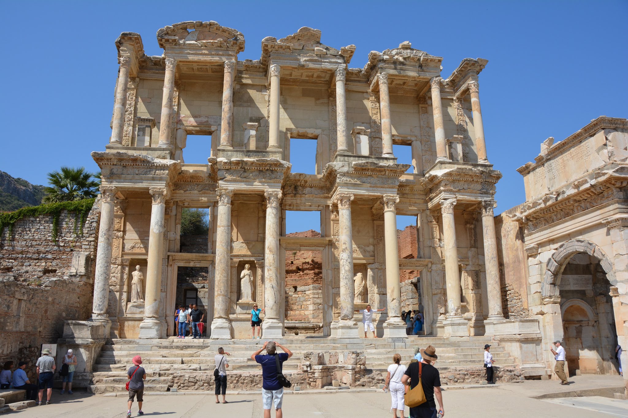 Magnificent Ancient Ruins of Ephesus, Turkey (With Facts/Figures ...