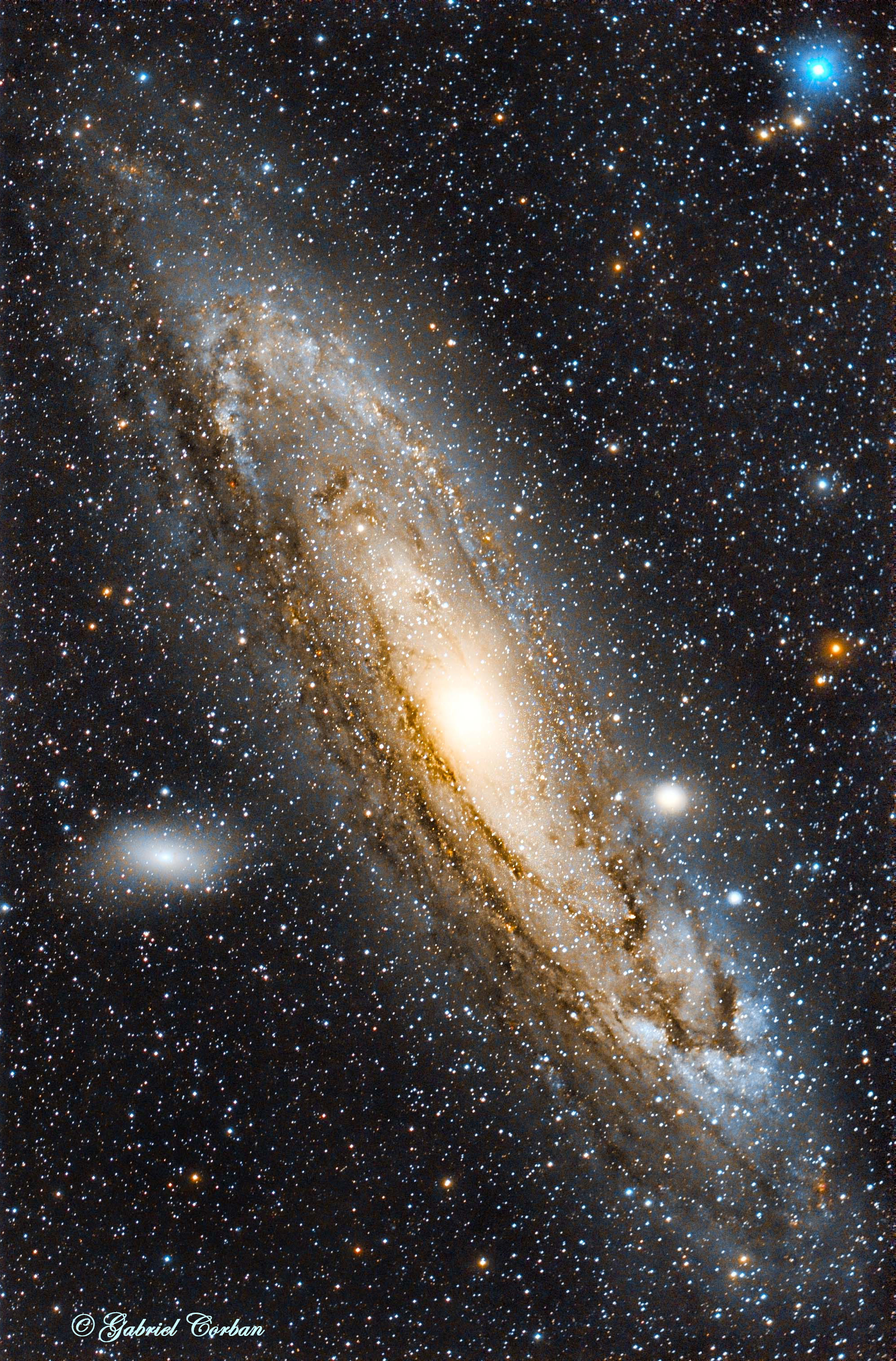 The Andromeda Galaxy (M31) - Astronomy Magazine - Interactive Star ...