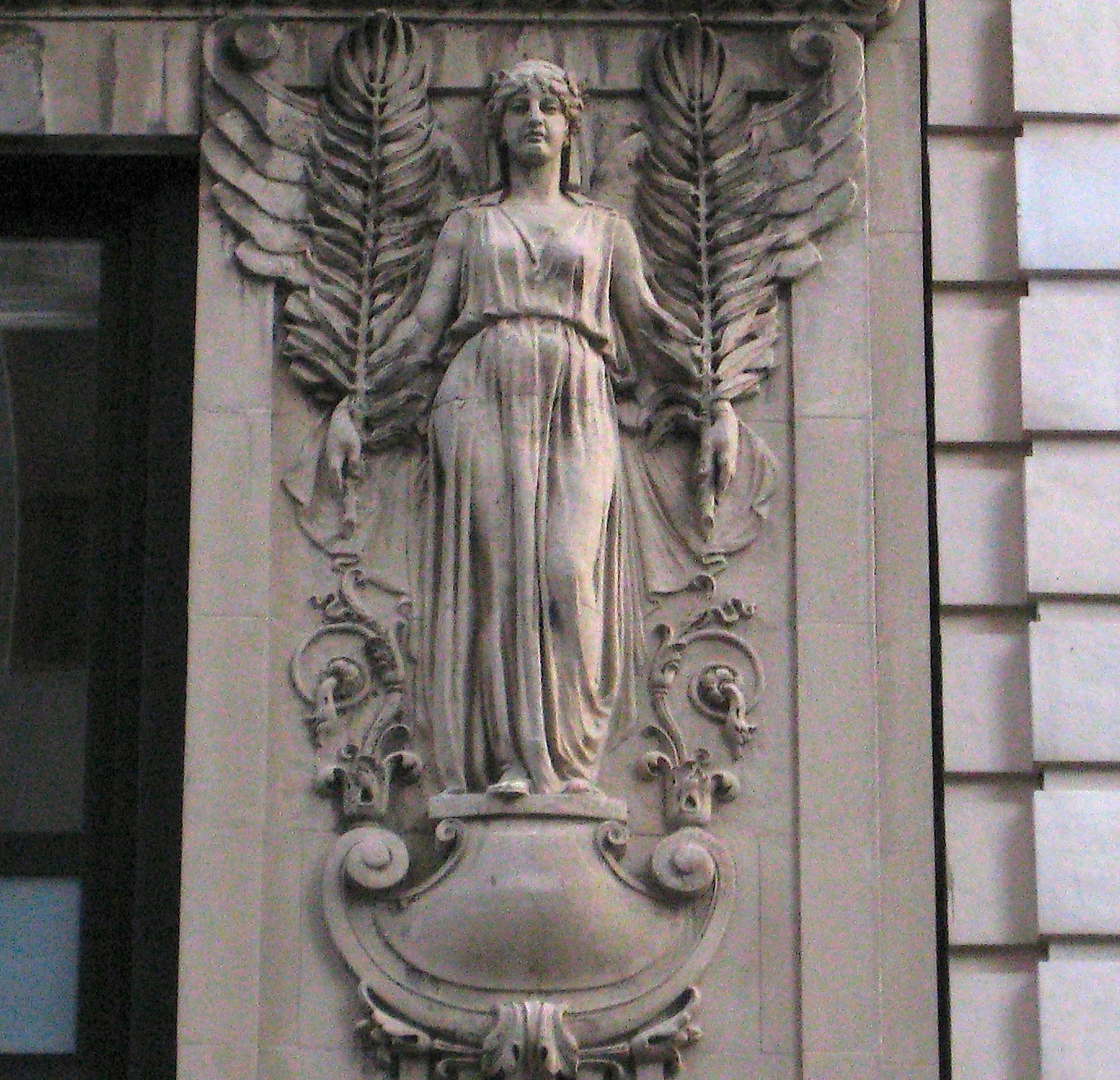 angel sculptures | Ephemeral New York