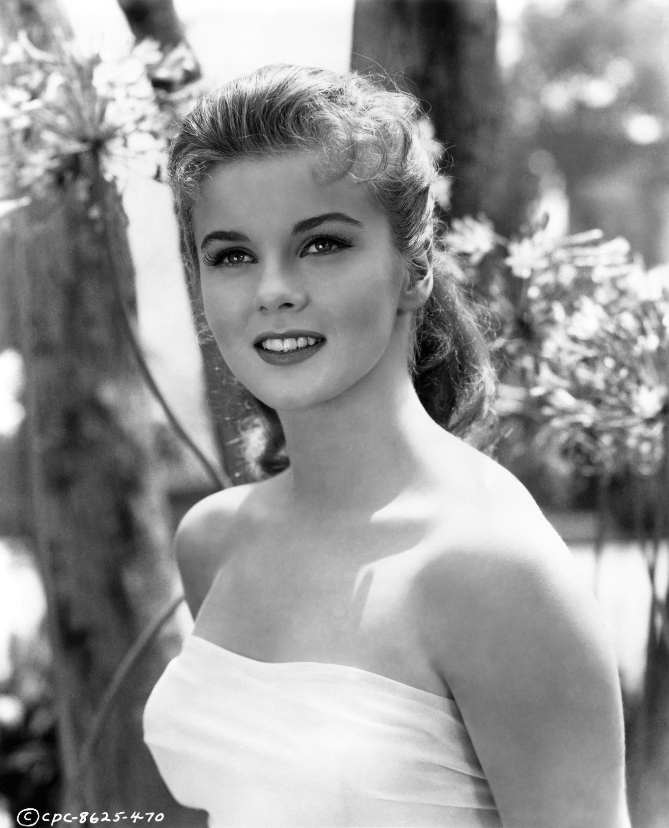Ann-Margret: movie debut in A Pocketful of Miracles (1961) at age 19 ...