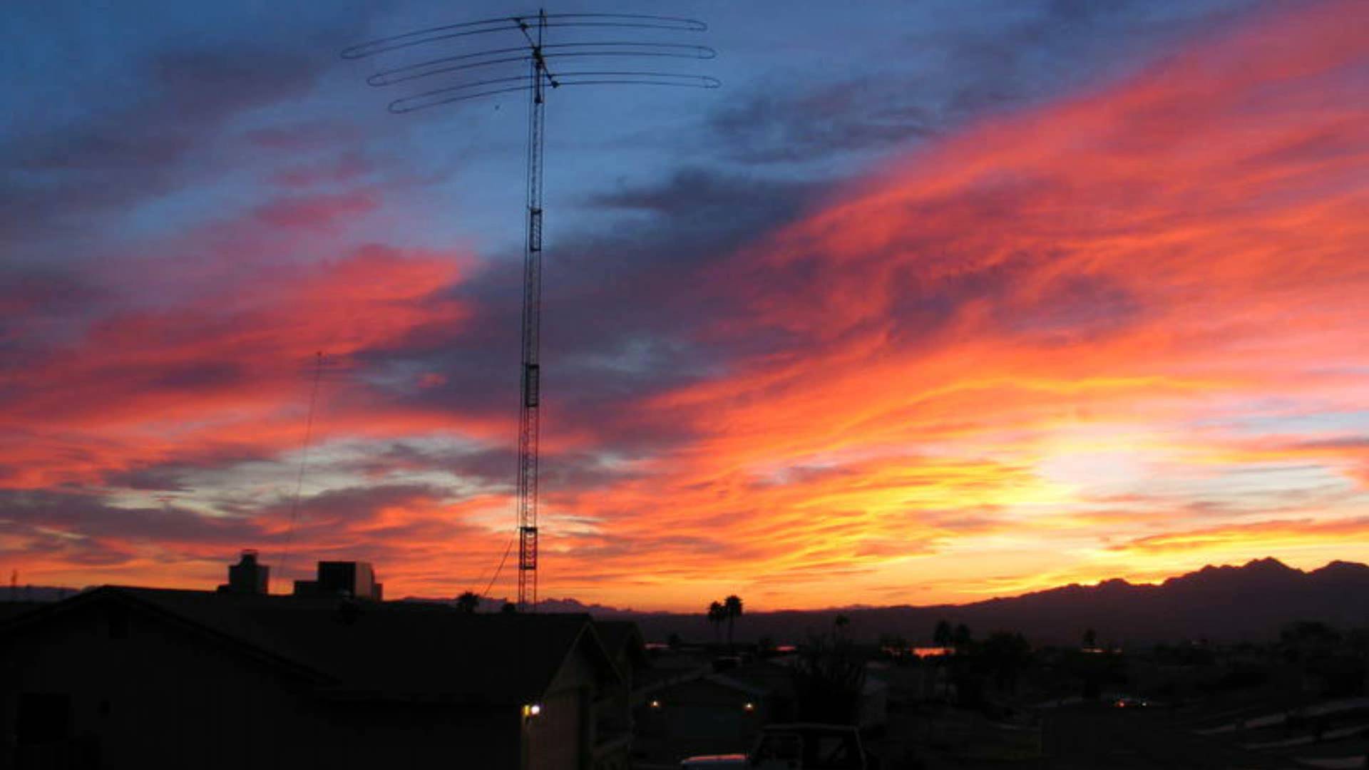 Ham Radio Antennas at Sunset - YouTube