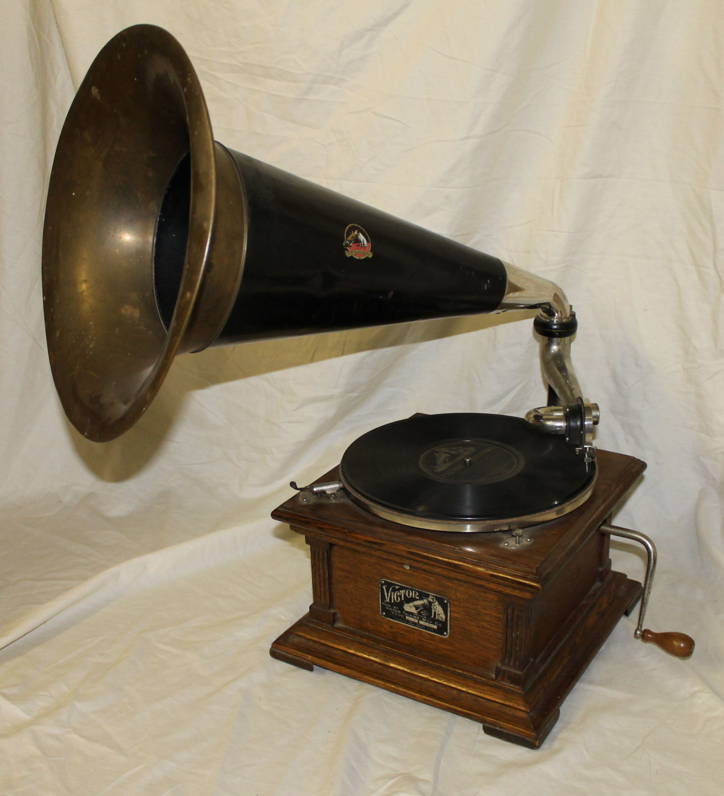 Bargain John's Antiques » Blog Archive Antique Oak Victor Record ...