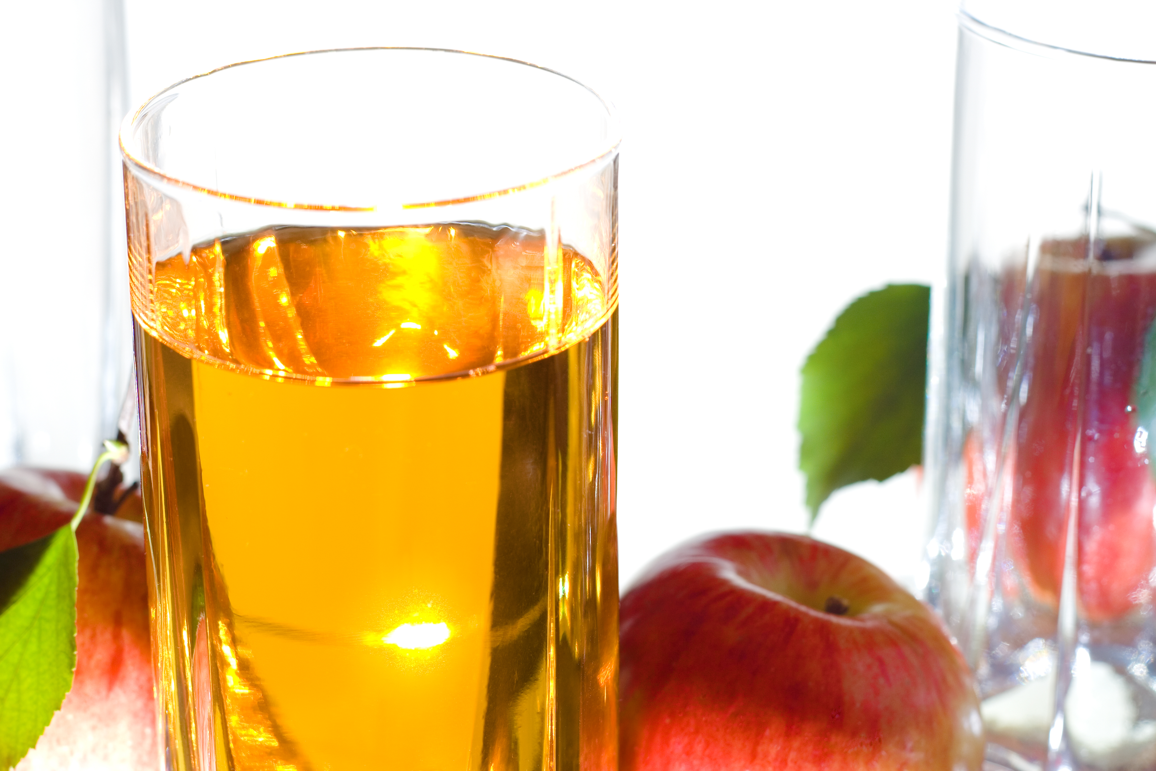 Apple juice photo