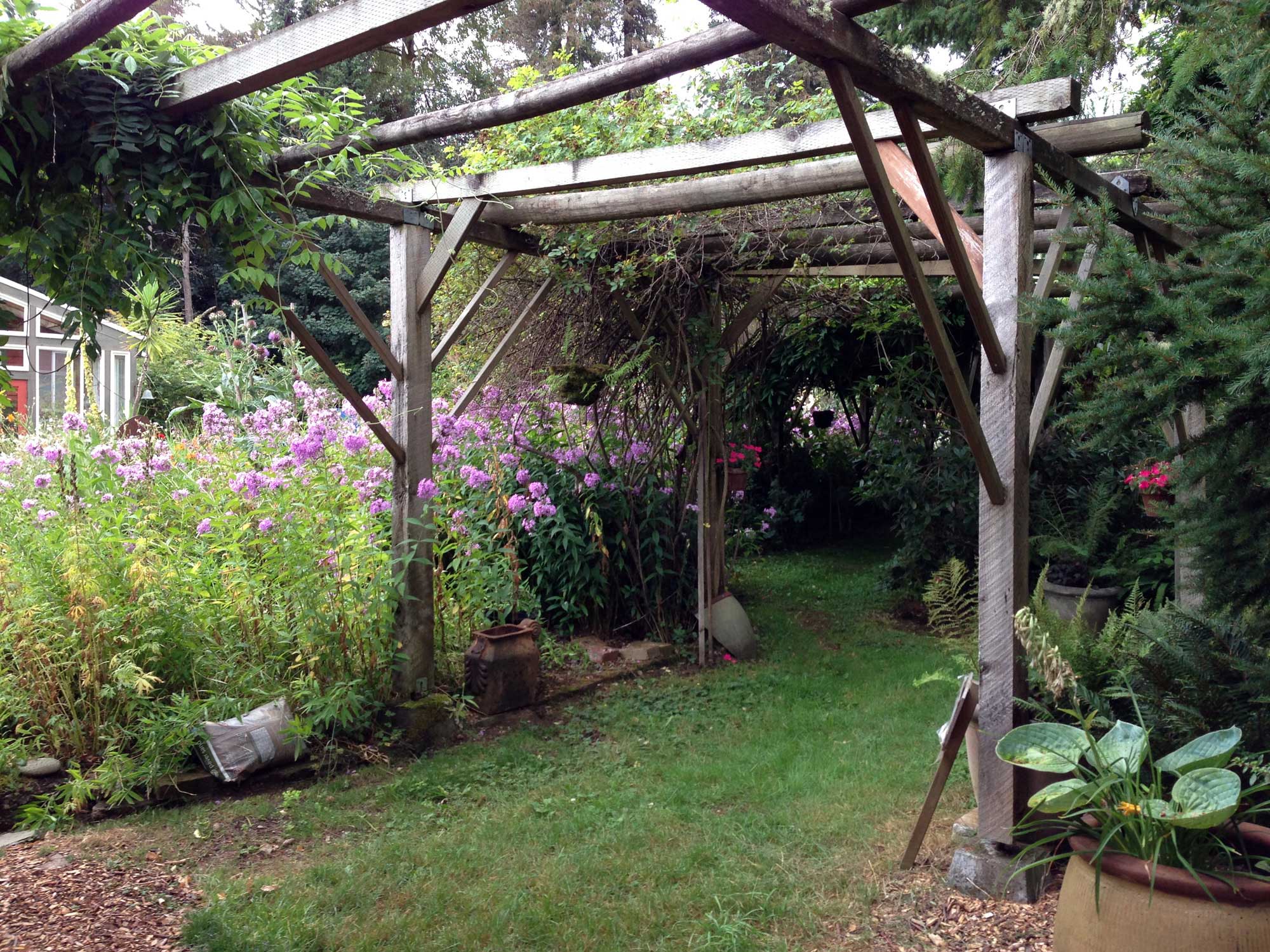 Bassetti's Crooked Arbor Gardens – Display Gardens, Plants and Art ...