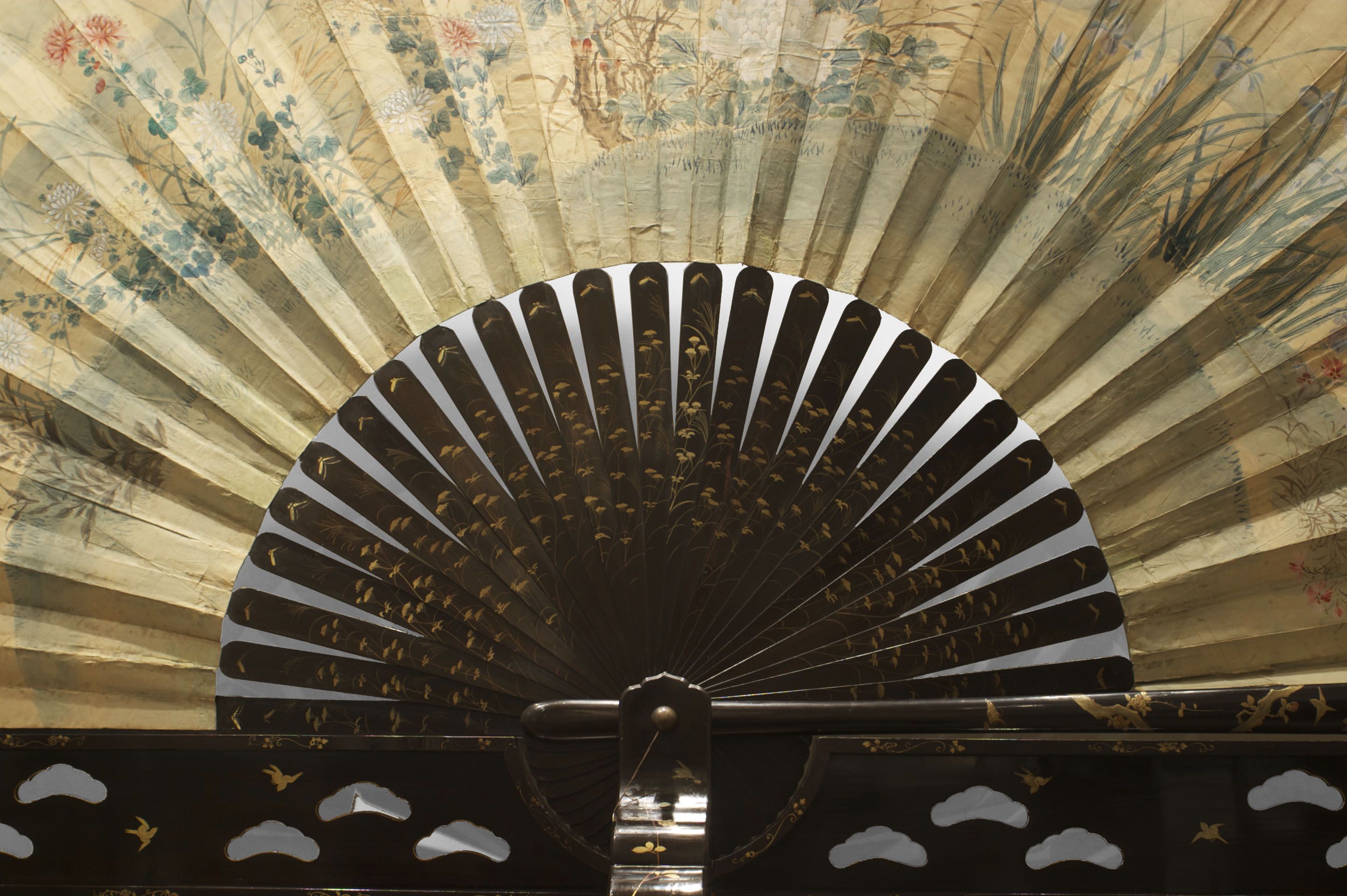 Asian Japanese (c.1870) monumental Exhibition quality folding fan ...