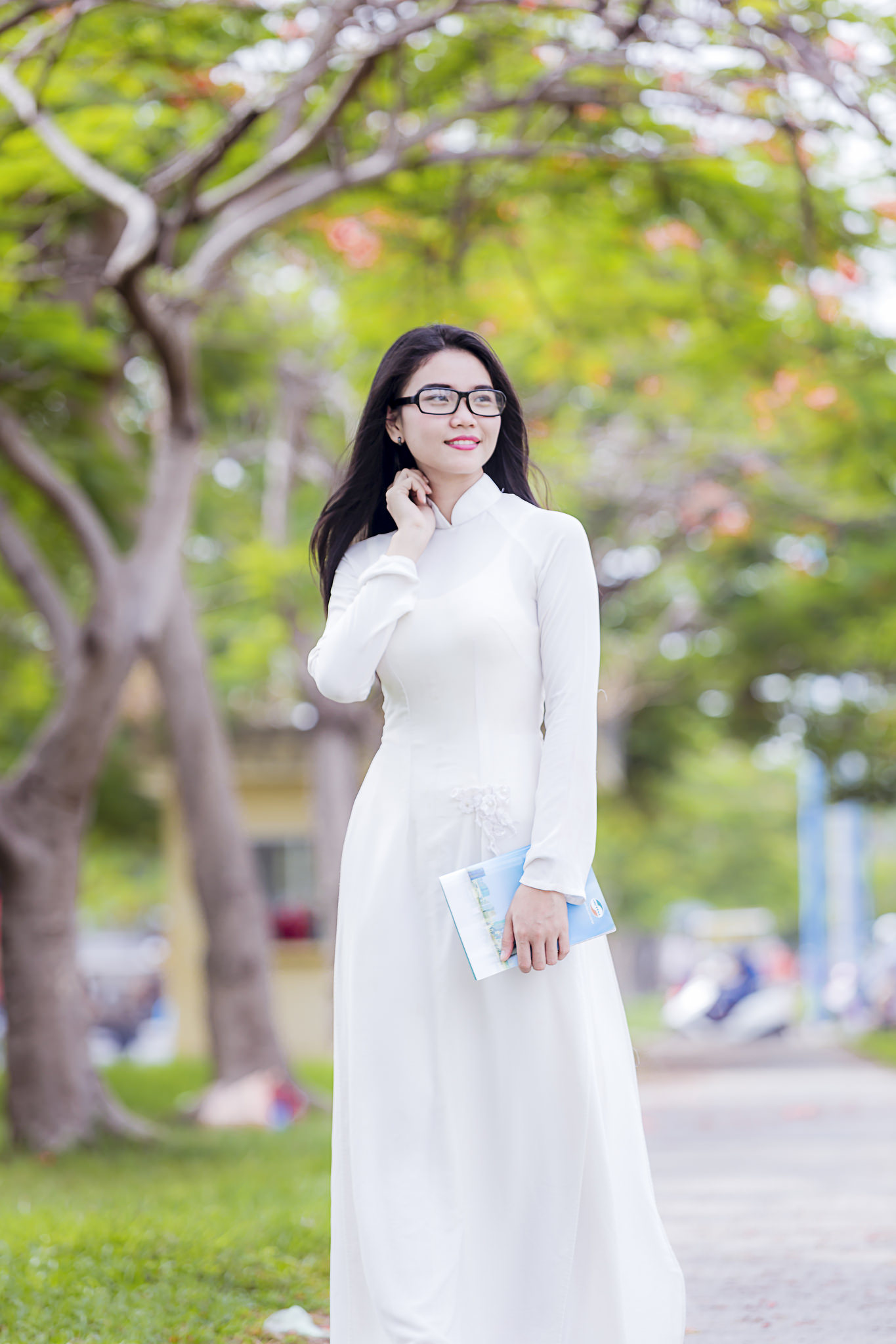 Asian girl with glasses photo