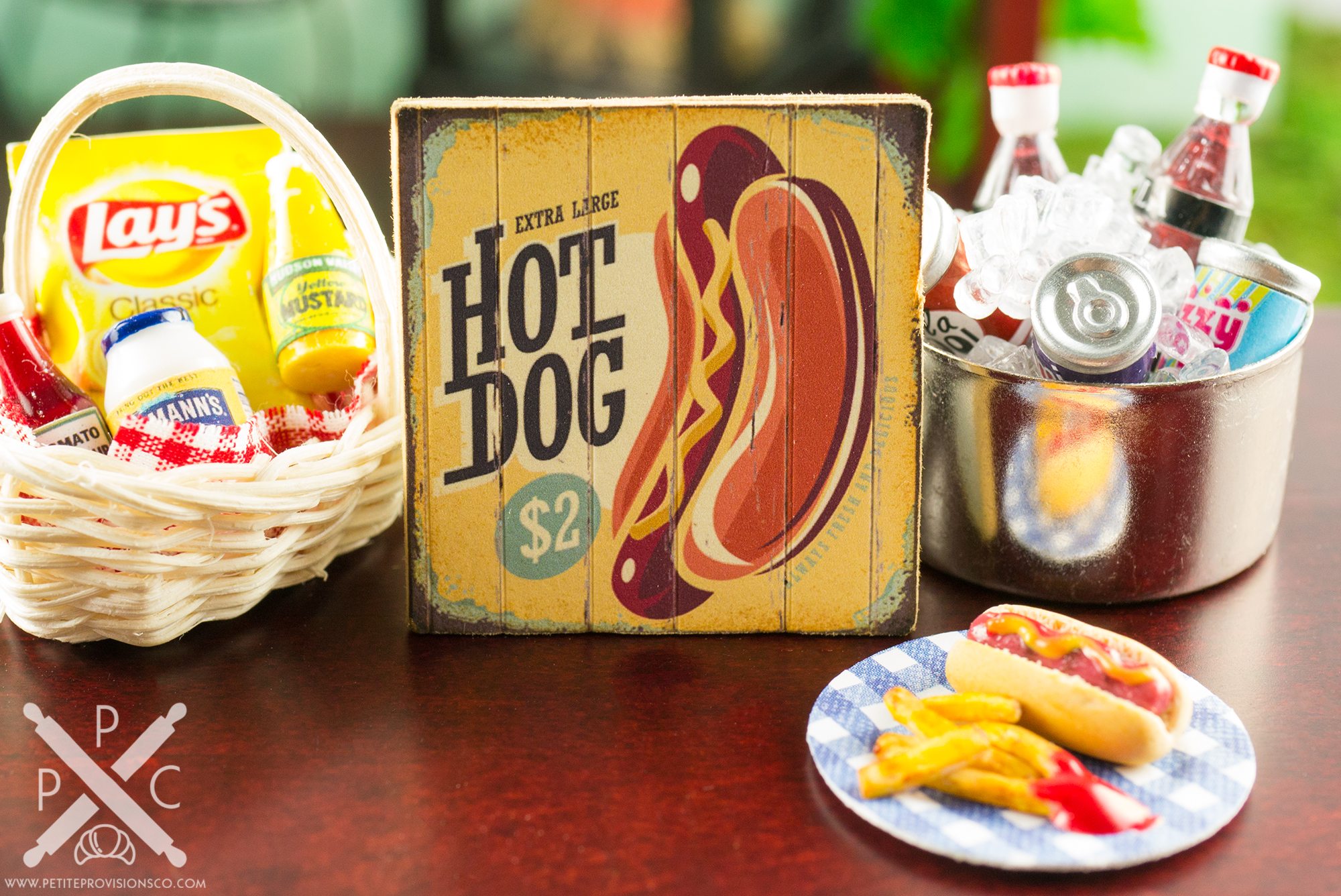 Miniature Decorative Food Sign - Assorted Hamburgers, Hot Dogs ...