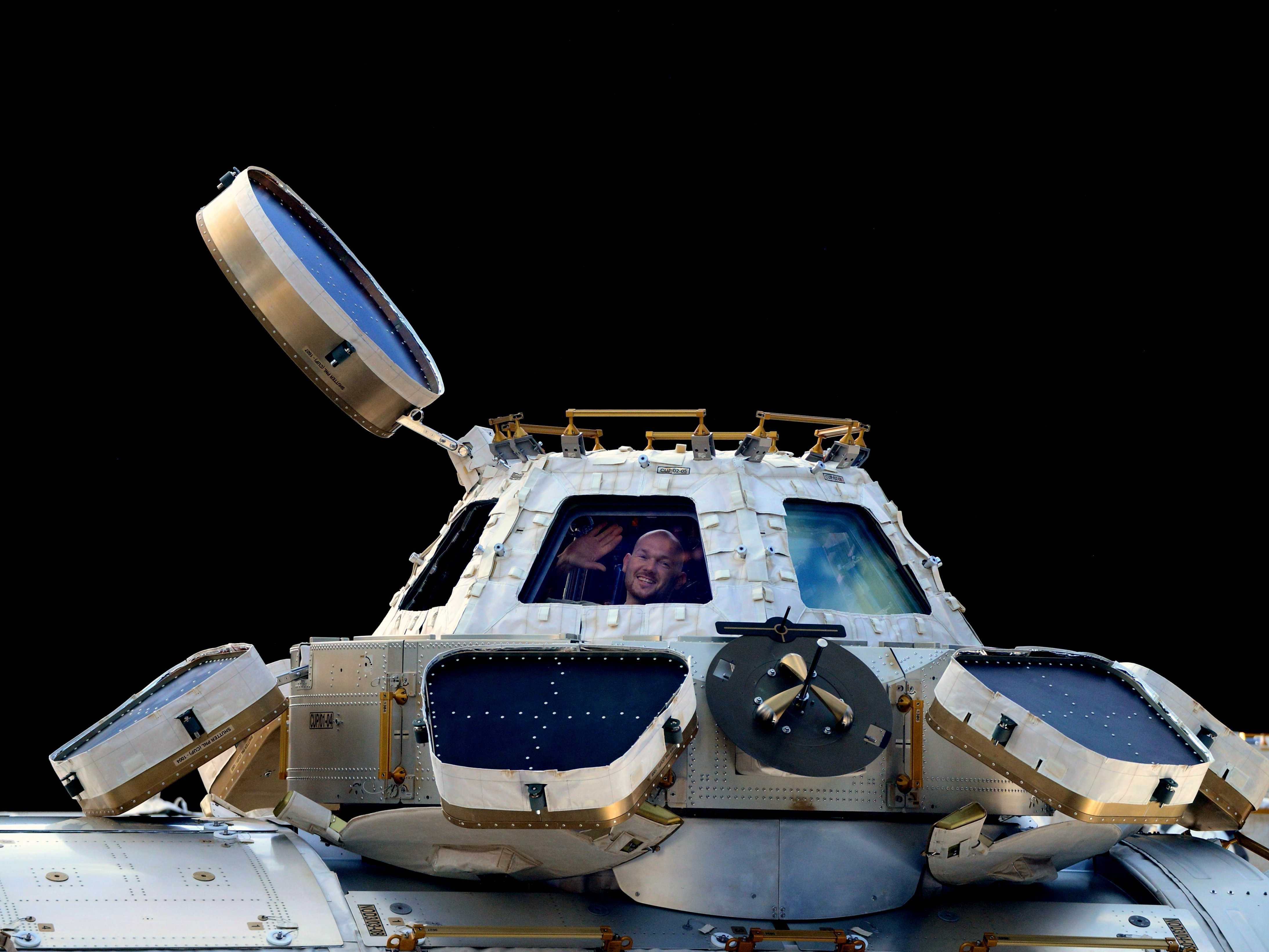 10 most beloved tweets by NASA astronauts in space - Business Insider