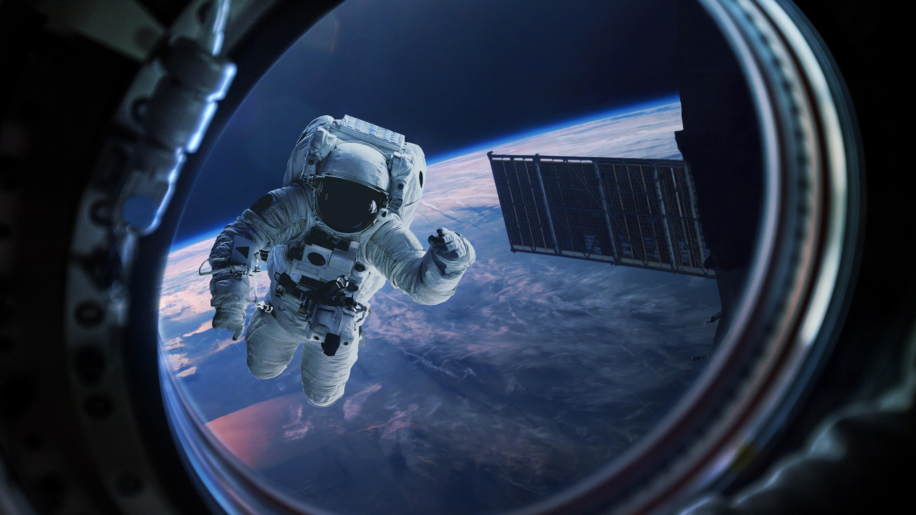 Astronaut In The Space Wallpaper | Wallpaper Studio 10 | Tens of ...