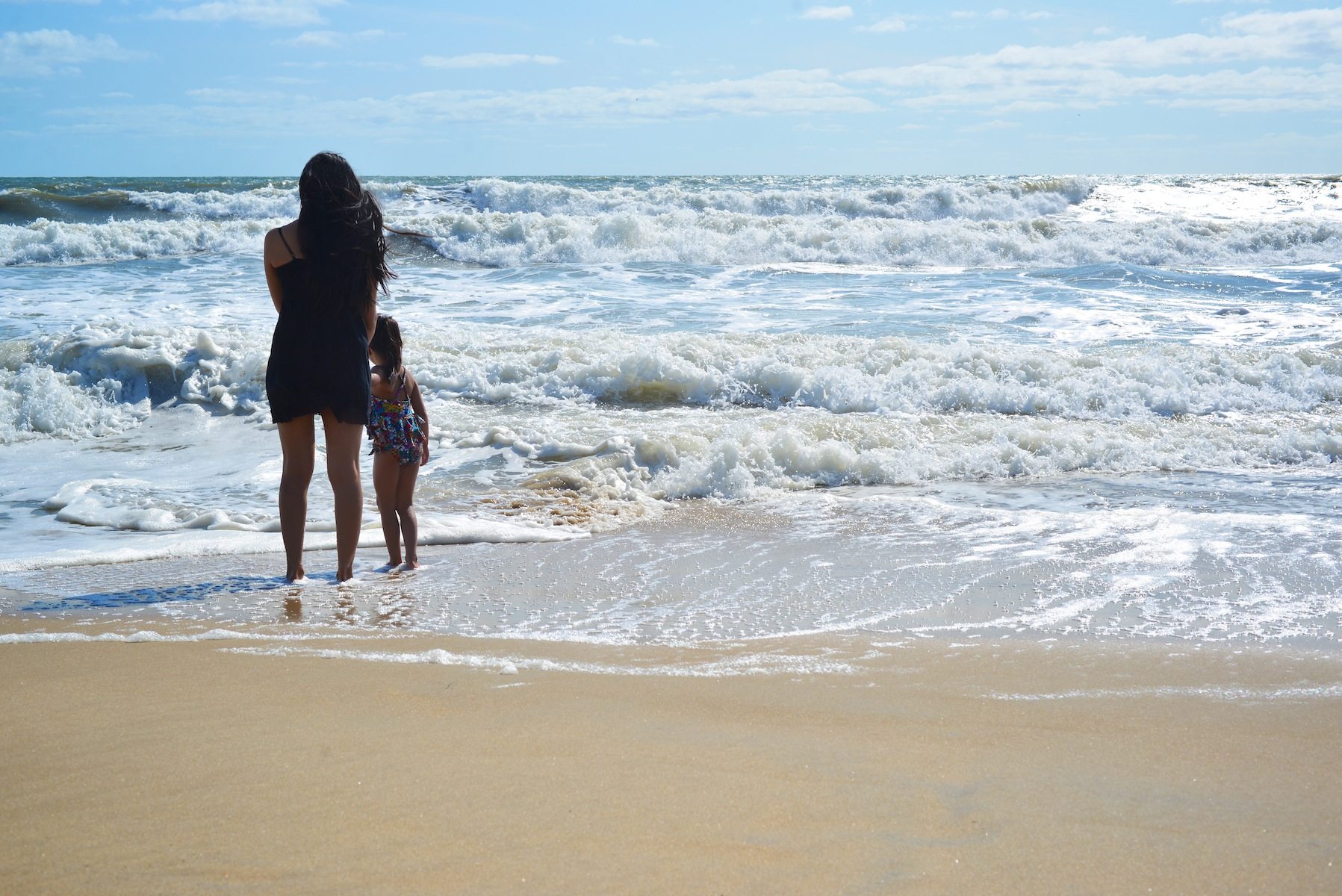 A Weekend At The Beach - Zunera & Serena