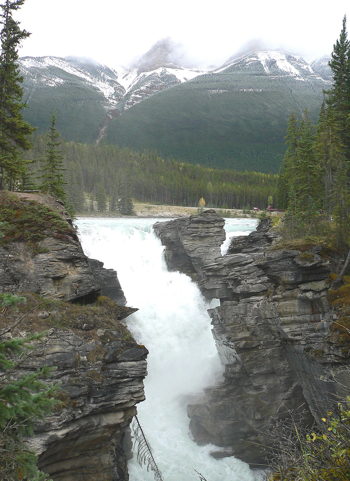 Athabasca Falls - Wikipedia