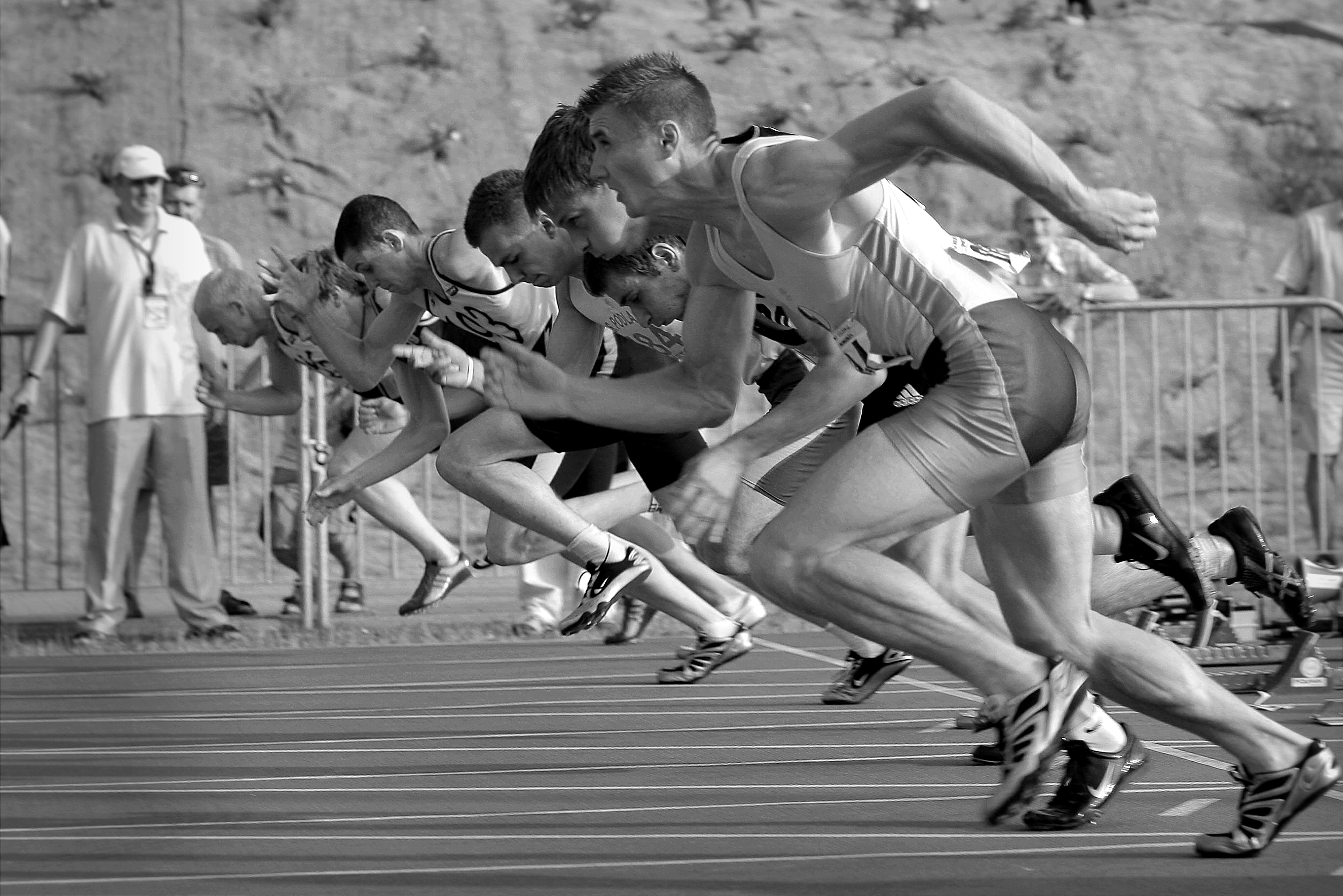 Athletes Running on Track and Field Oval in Grayscale Photography, Runners, Training, Track, Start, HQ Photo