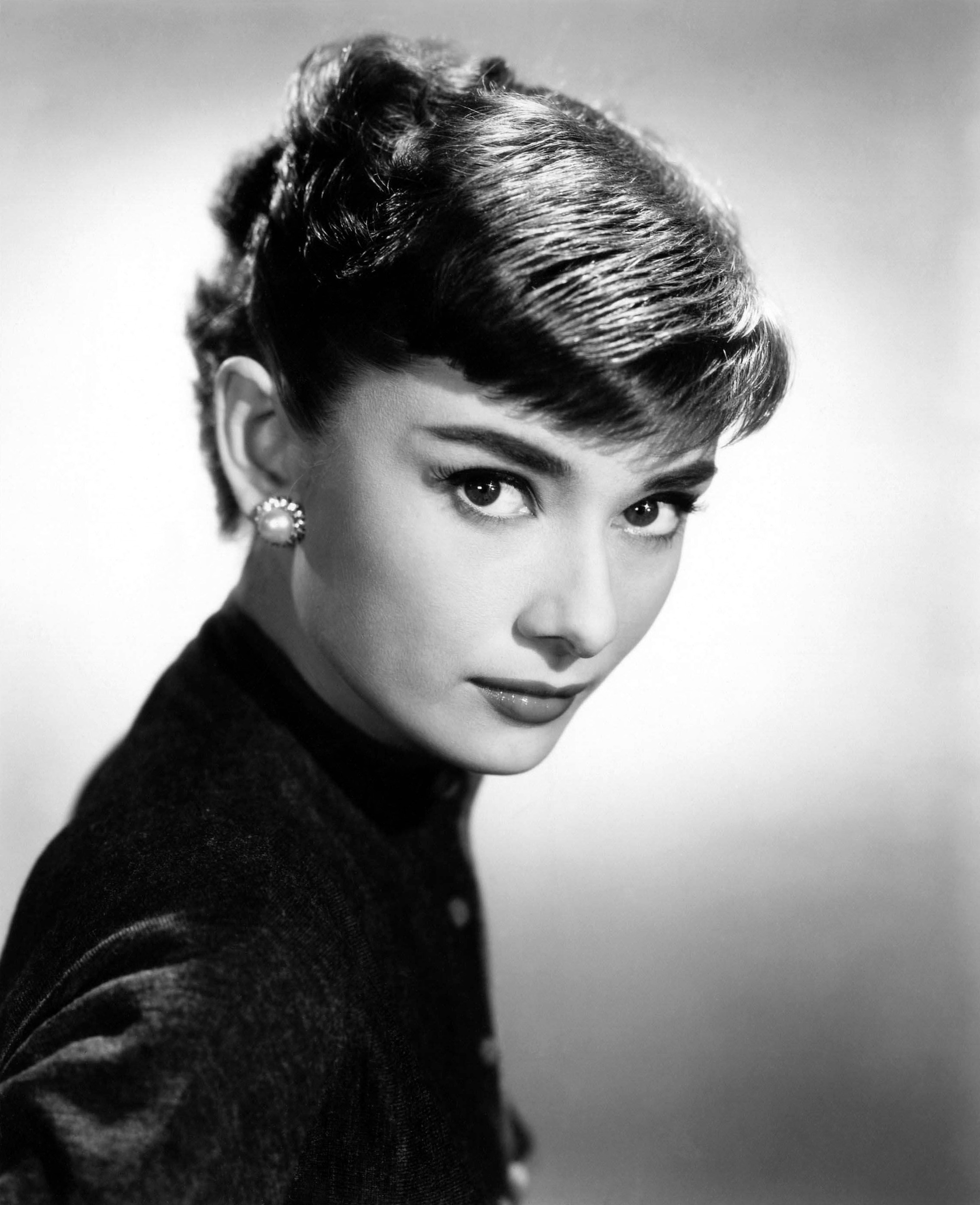 Audrey Hepburn | DVDbash