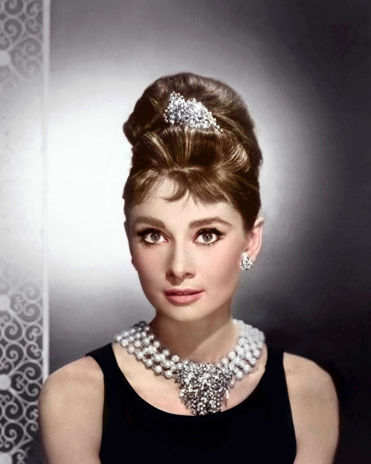 Unknown - Audrey Hepburn 