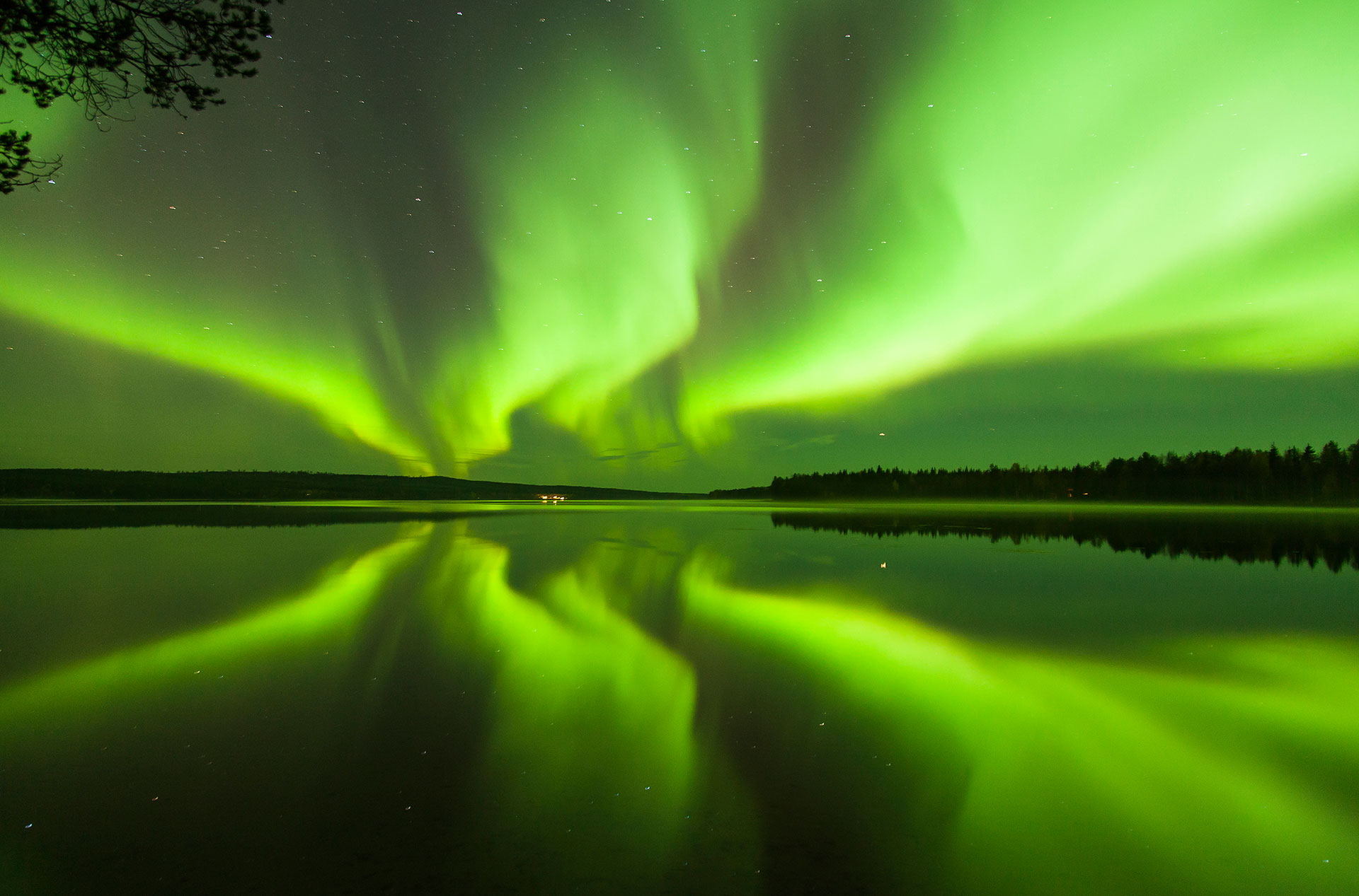 What's the best time of year to spot the Aurora Borealis? Visit ...