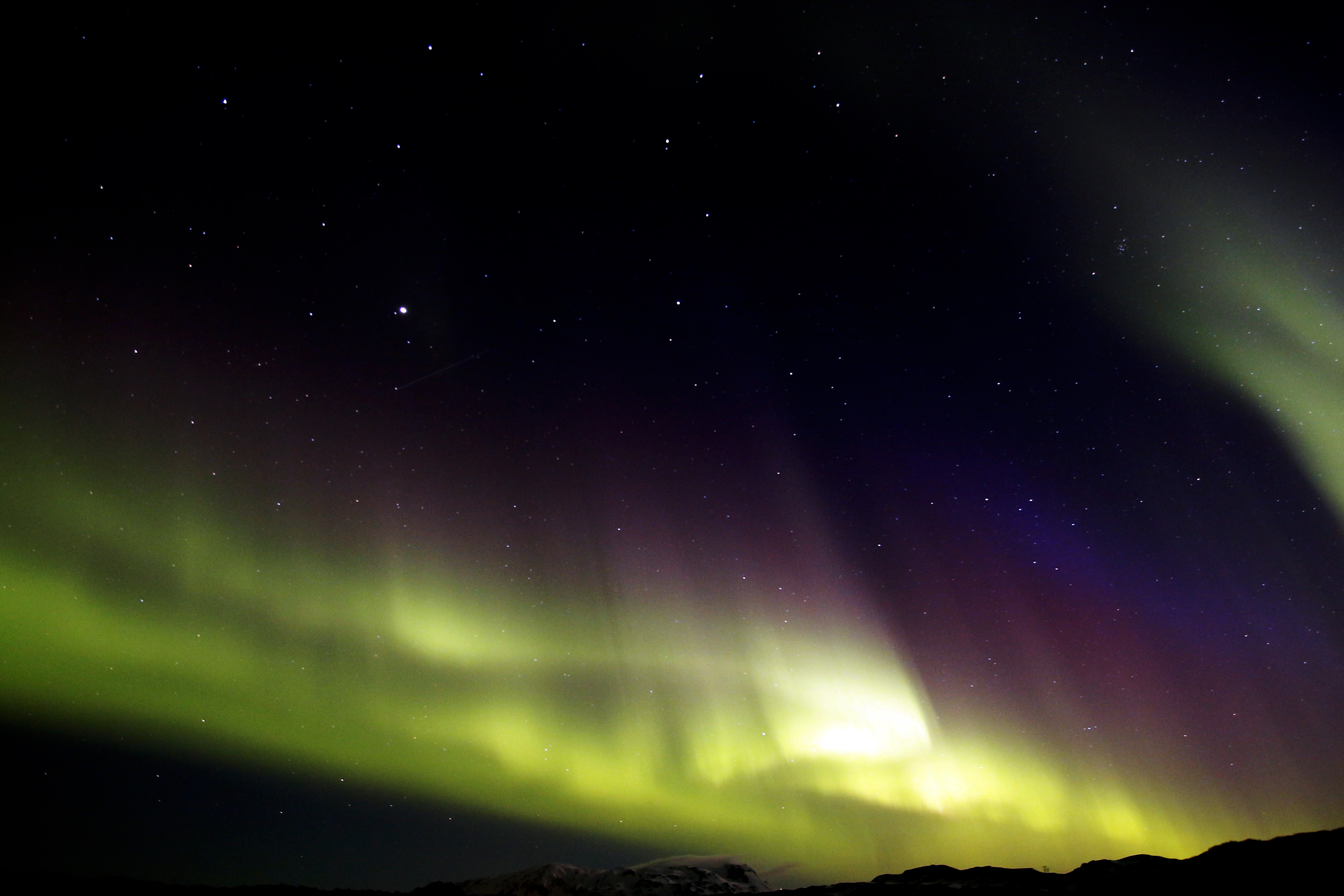 Northern lights - Aurora Adventure in a Minibus | Guide to Iceland