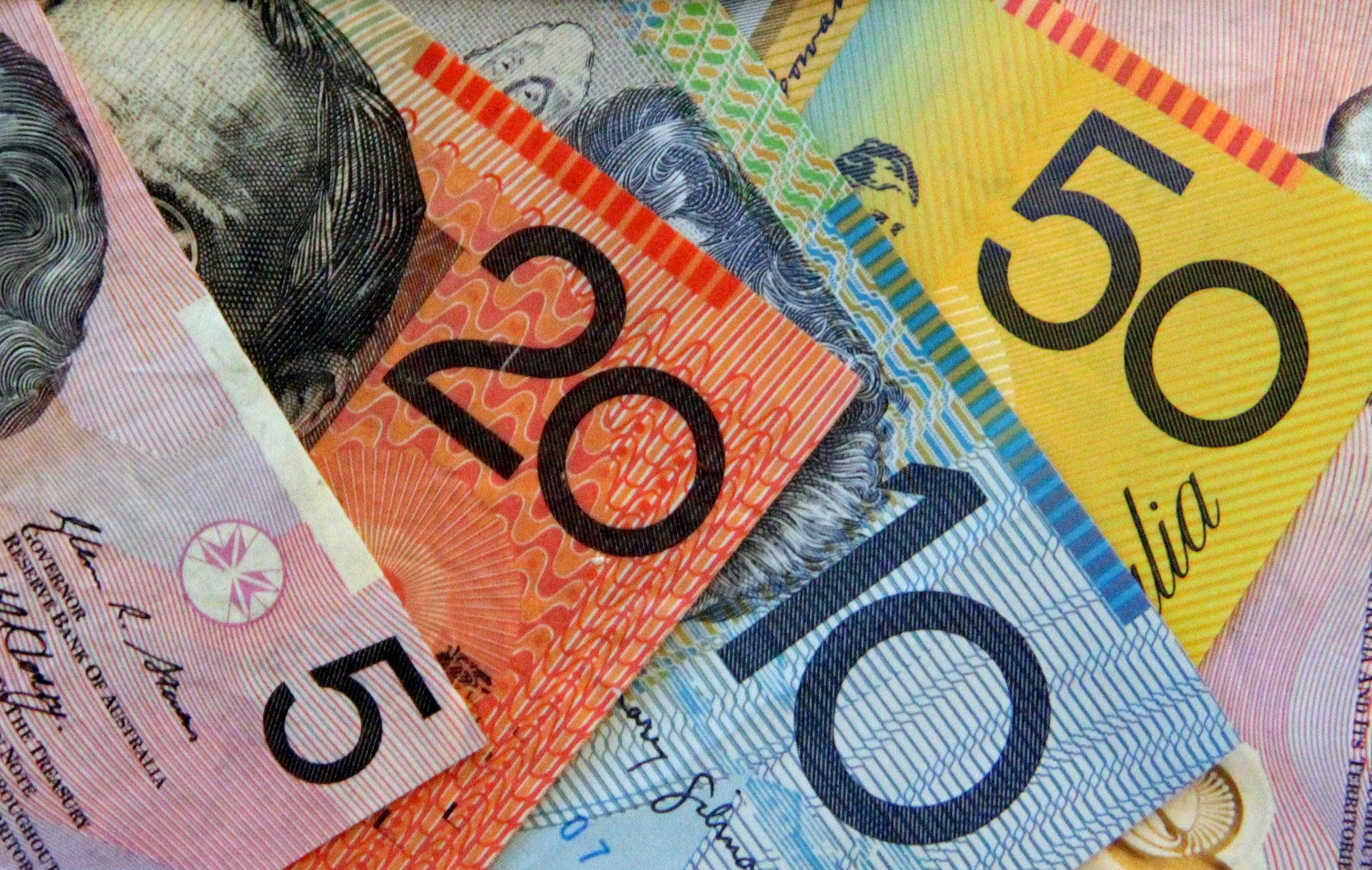 AM - Aussie dollar slides again 18/05/2013