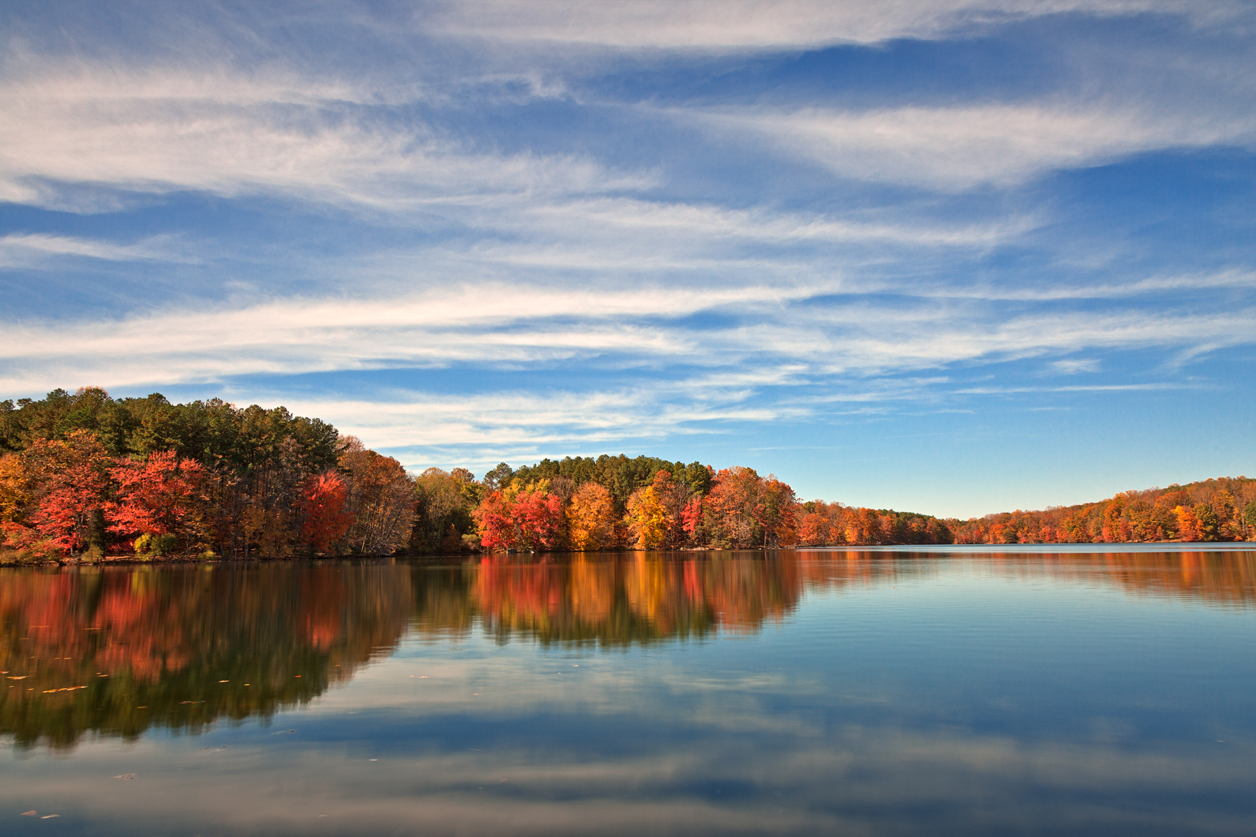 Autumn liberty reservoir - hdr photo