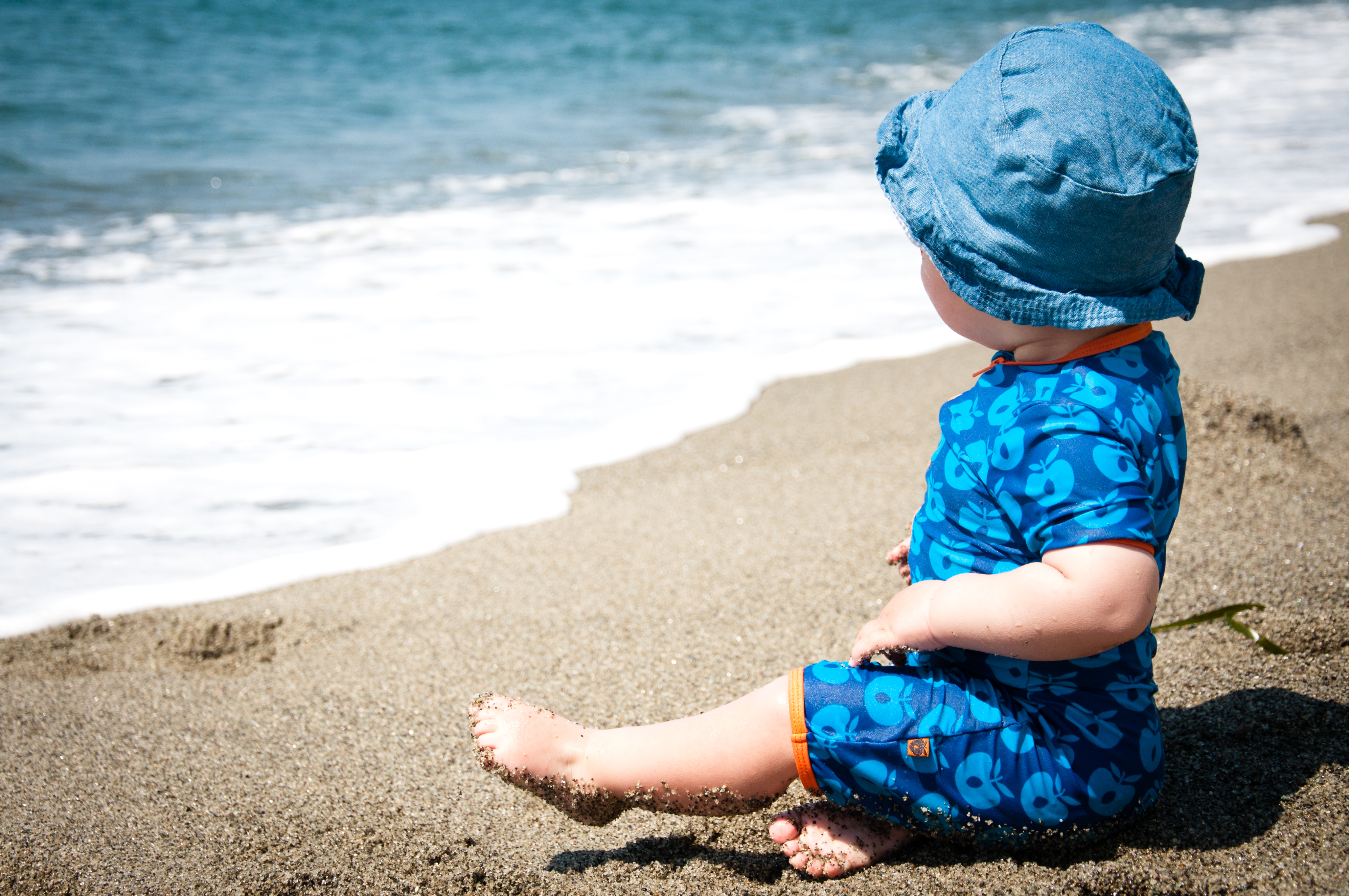 Baby boy on the beach, Action, Shorts, Pail, People, HQ Photo