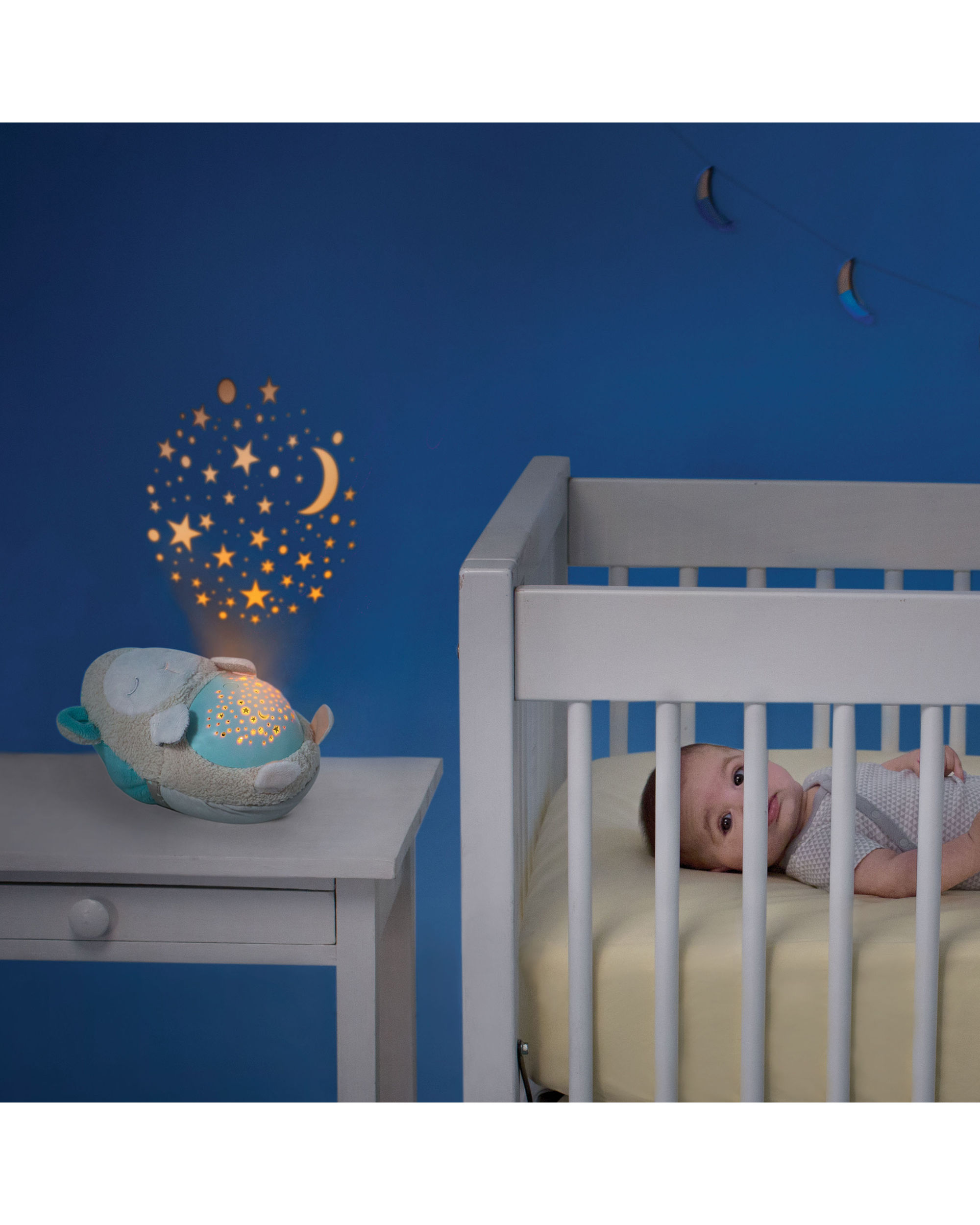 Baby Neutral Moonlight & Melodies Hug Me Projection Soother ...