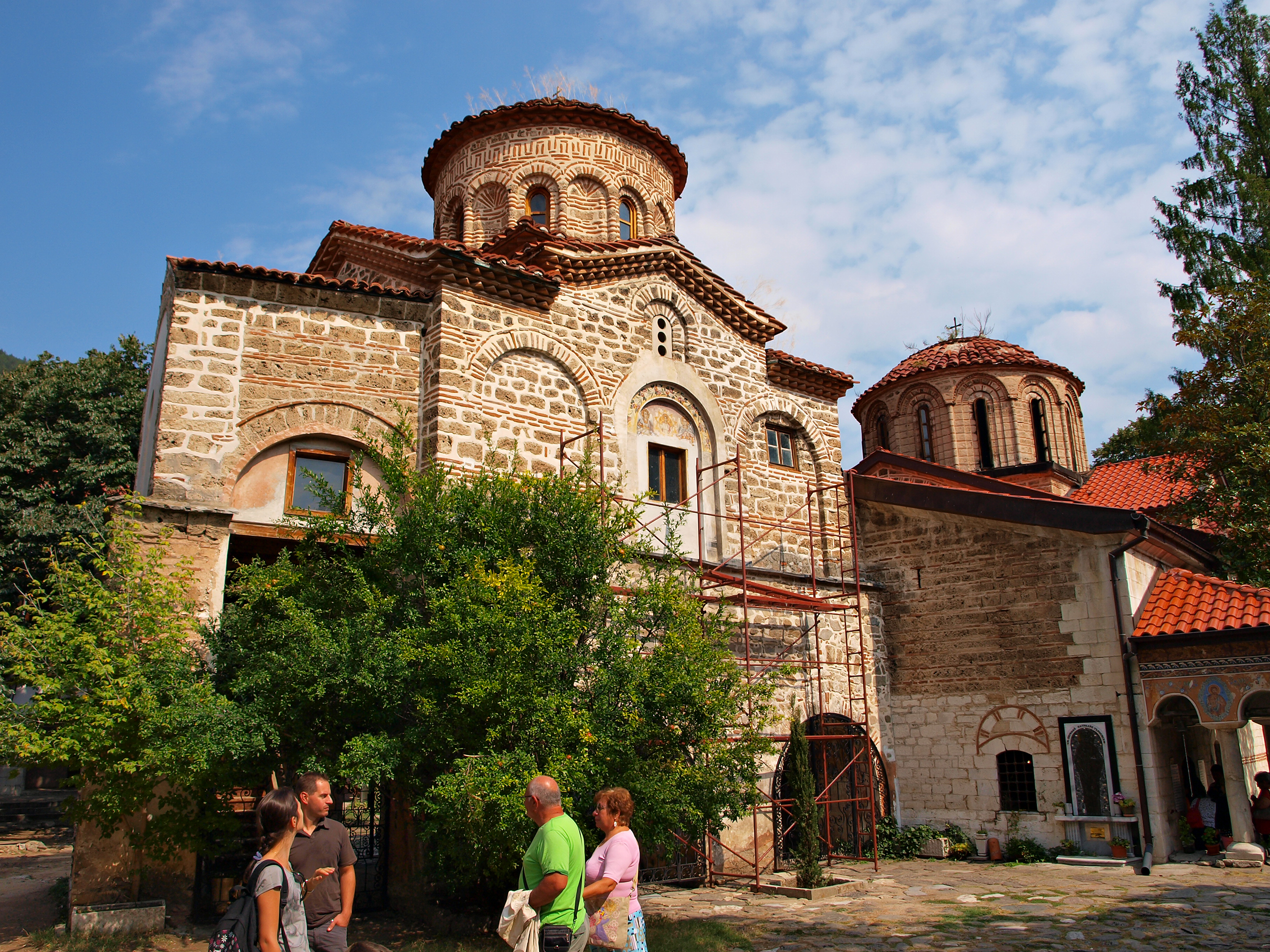 File:Bachkovo Monastery TB 3.jpg - Wikimedia Commons
