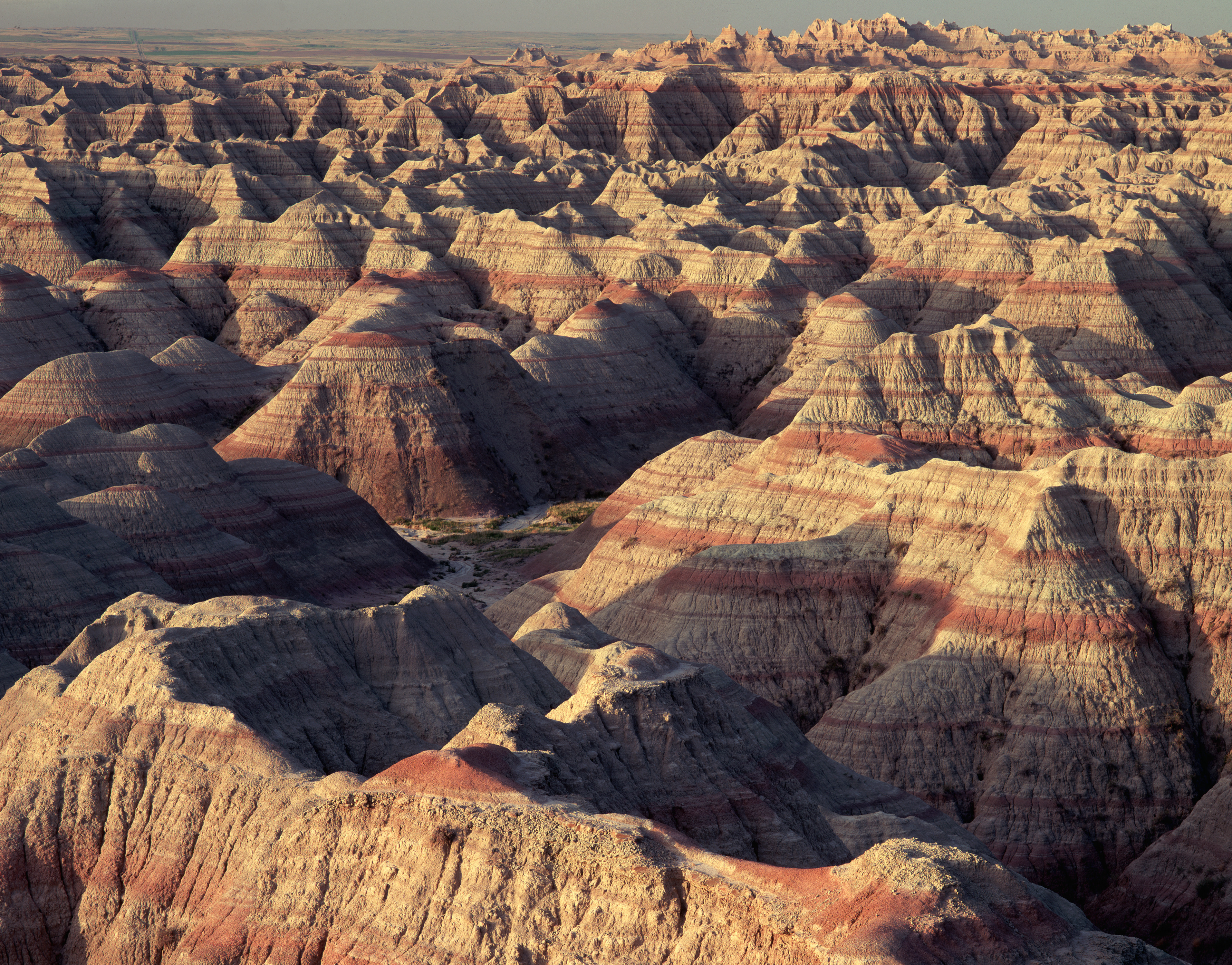 layered-hoodoos-of-the-badlands - South Dakota Pictures - South ...