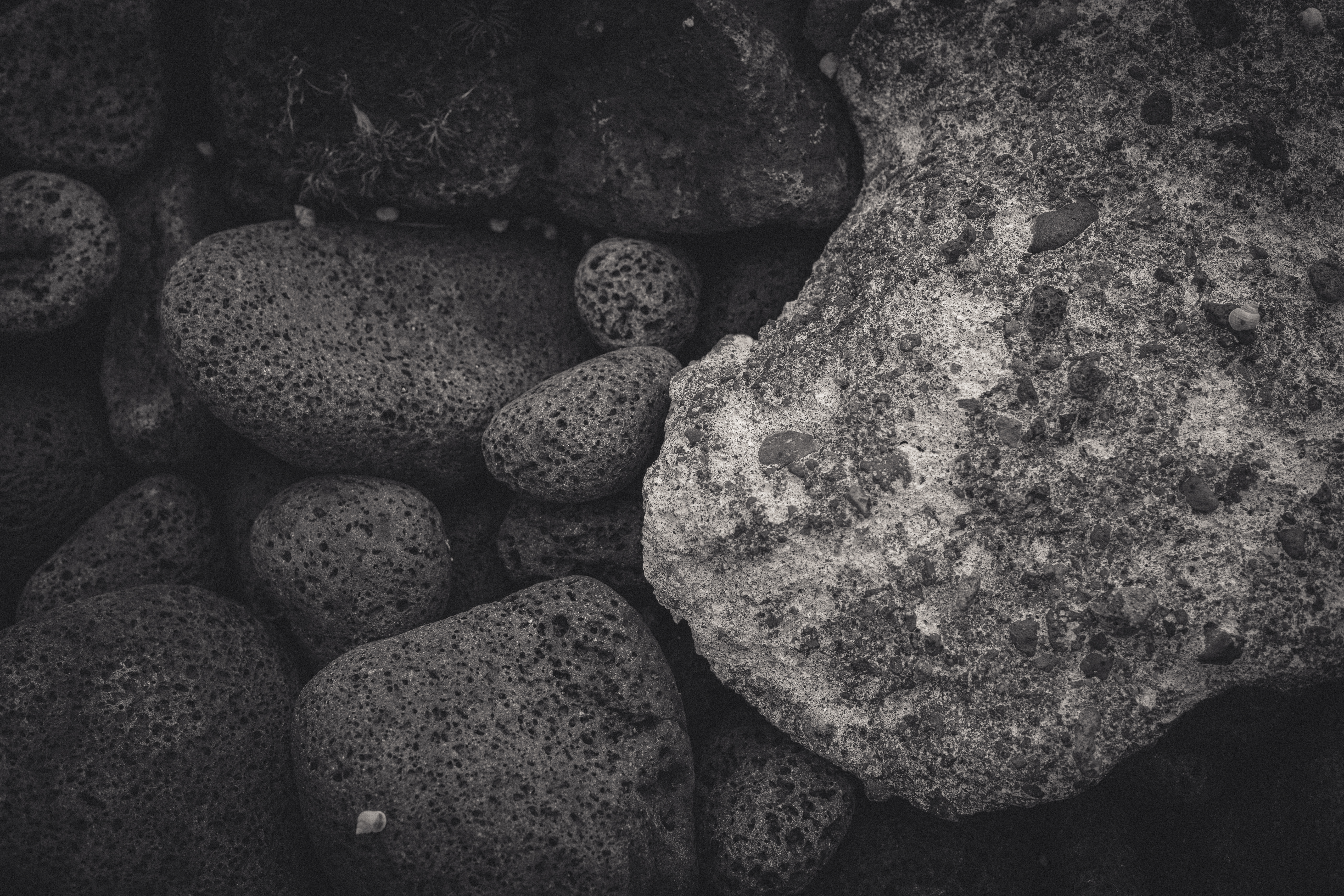 B&W Stone Texture, Black, Boulders, Gray, Grayscale, HQ Photo
